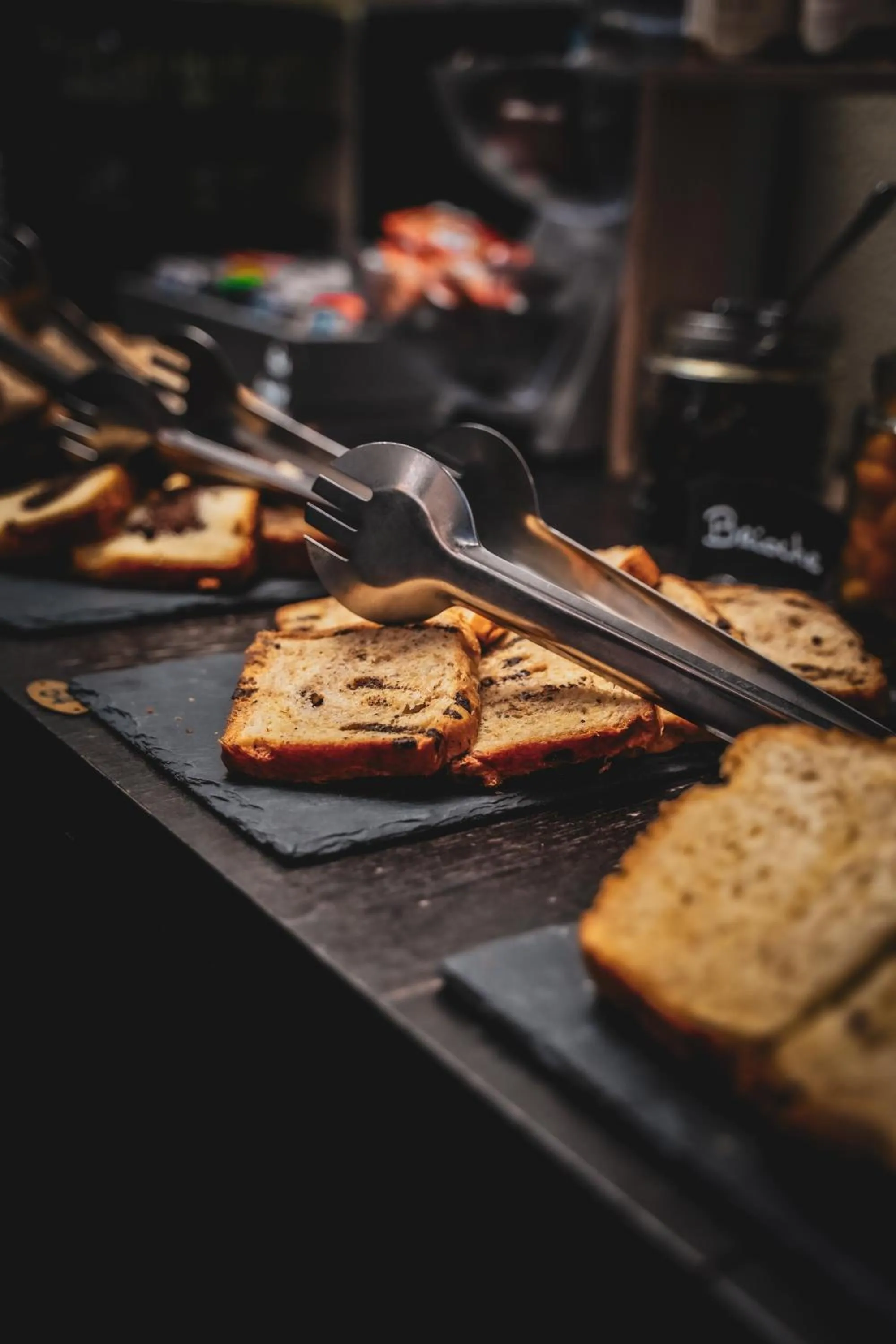 Buffet breakfast in BRIT HOTEL CONFORT ALEXIA - La Souterraine