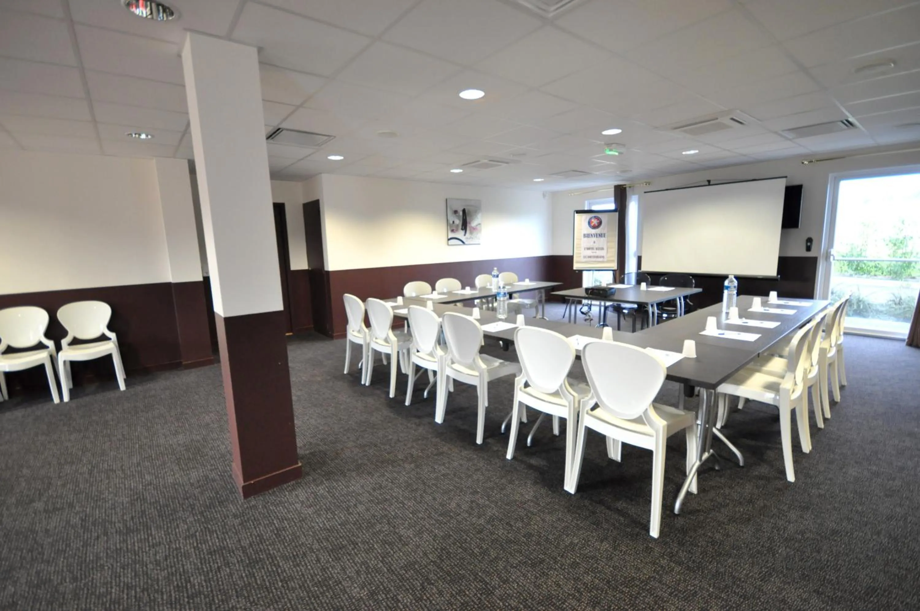 Day in BRIT HOTEL CONFORT ALEXIA - La Souterraine