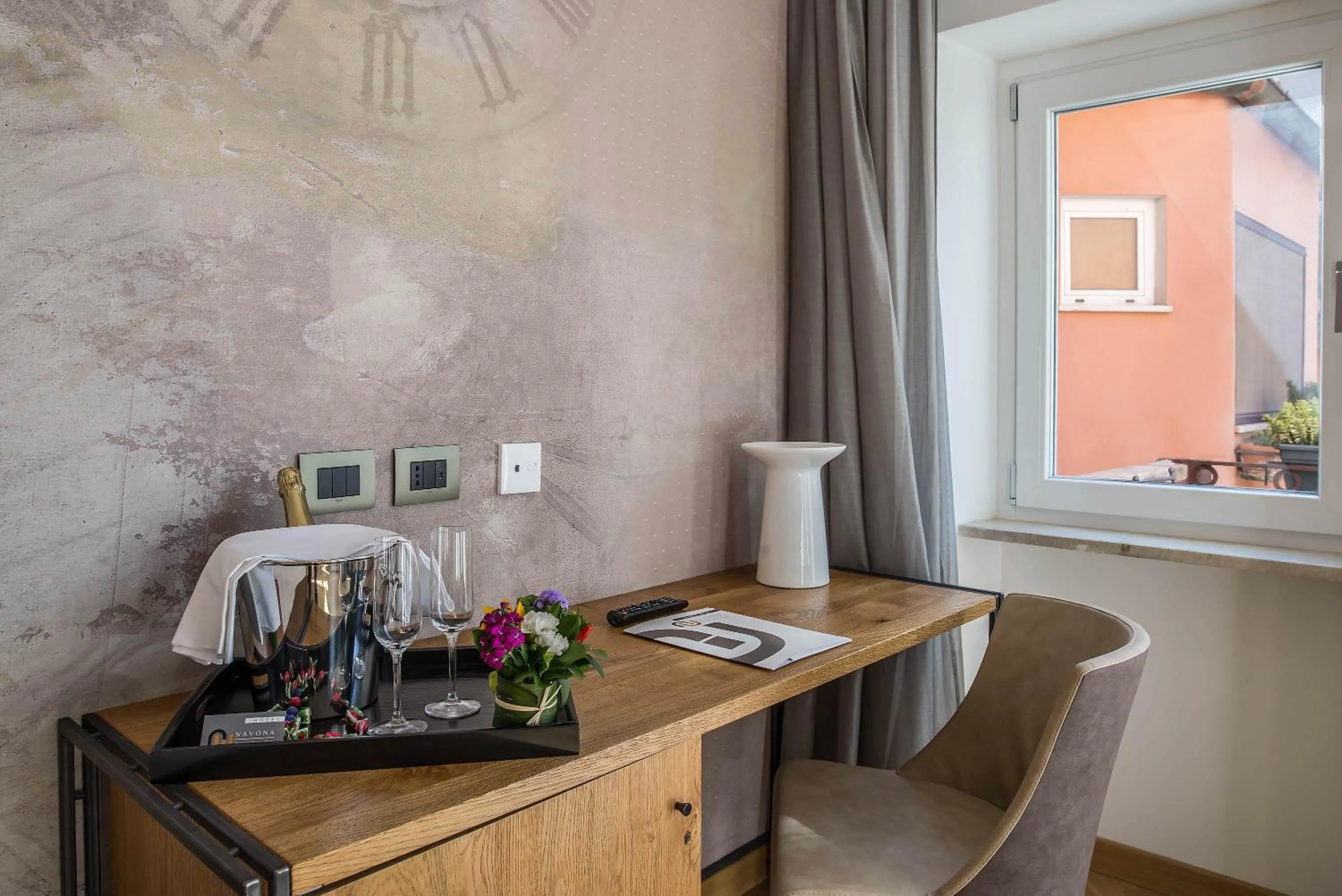 Photo of the whole room in Navona Essence Hotel