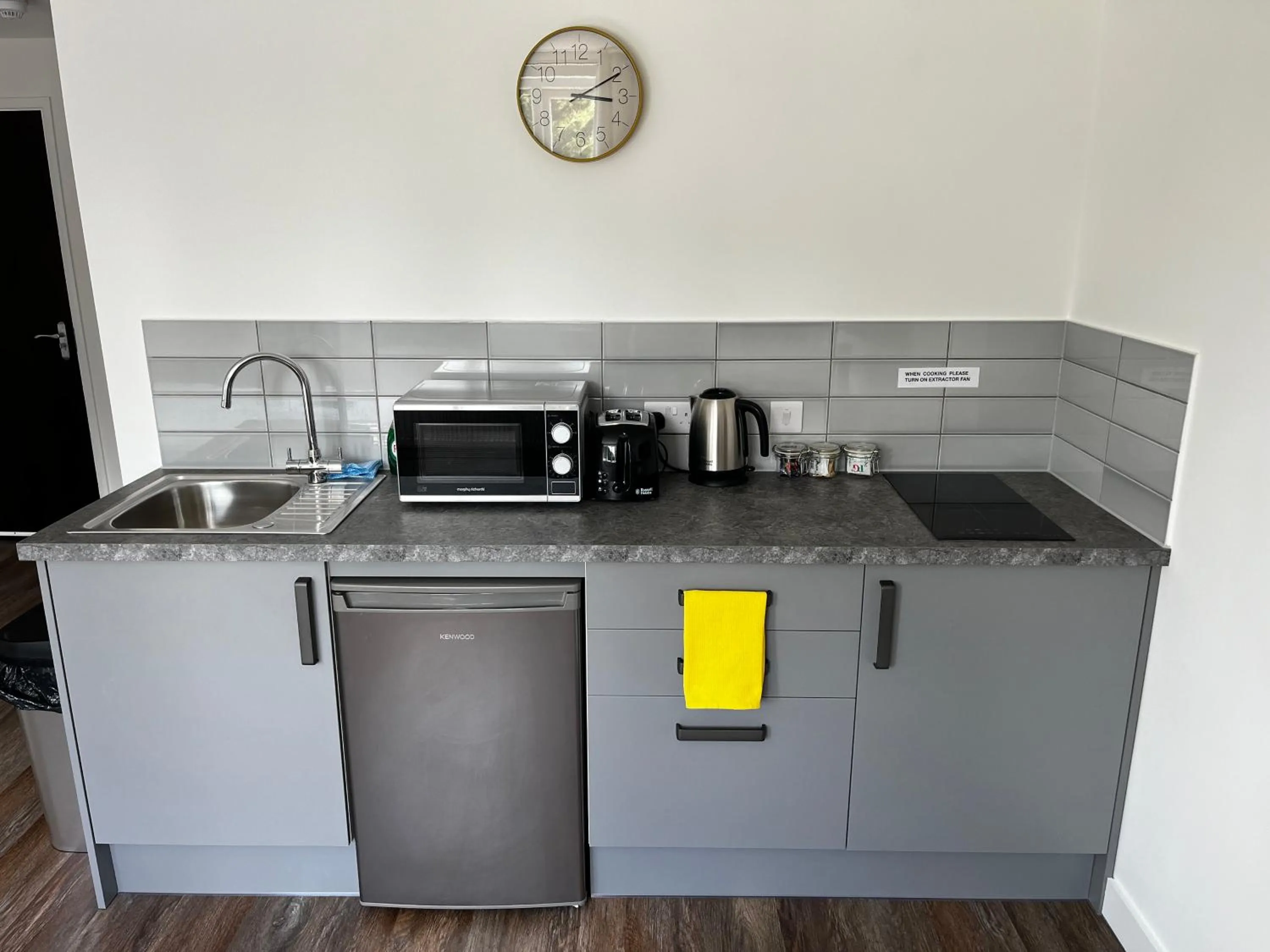 Smithaleigh Farm Rooms and Apartments