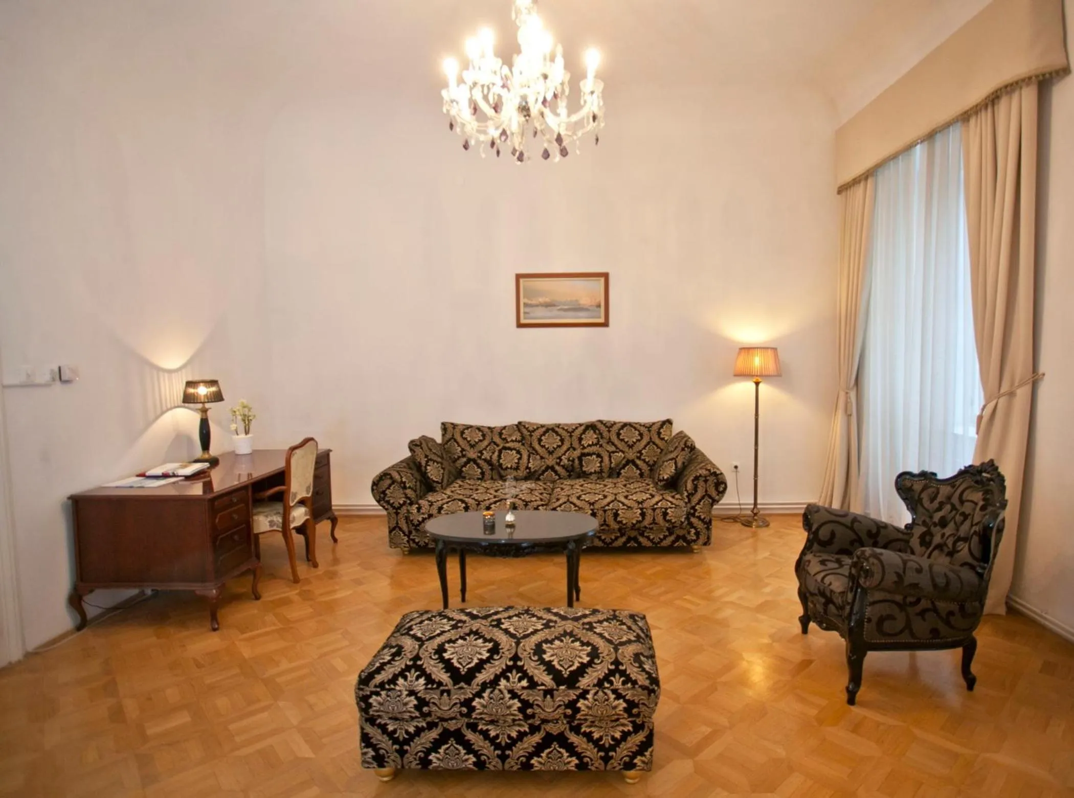 Living room in Antiq Palace - Historic Hotels of Europe