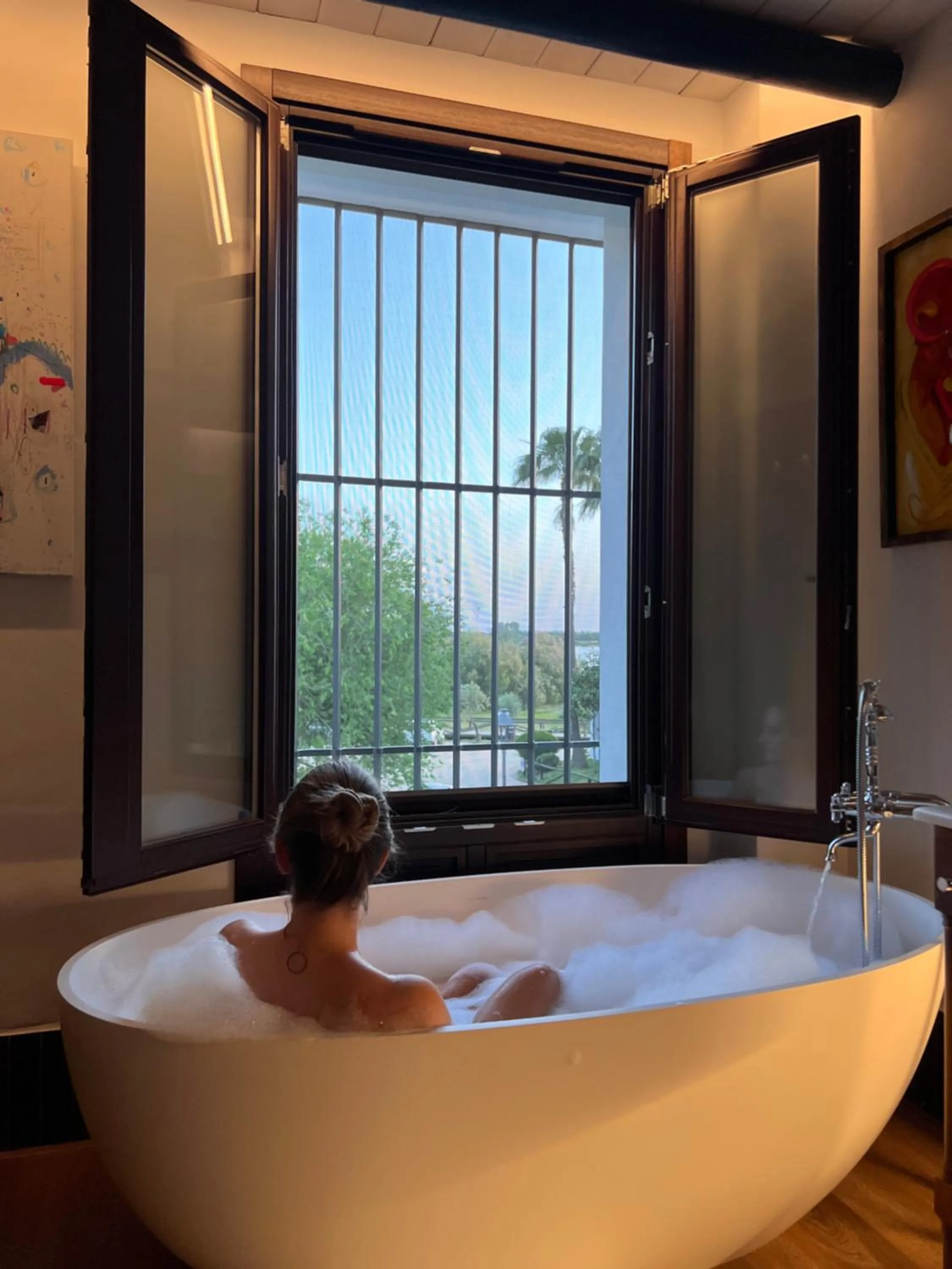 Bathroom in Hotel La Malvasía