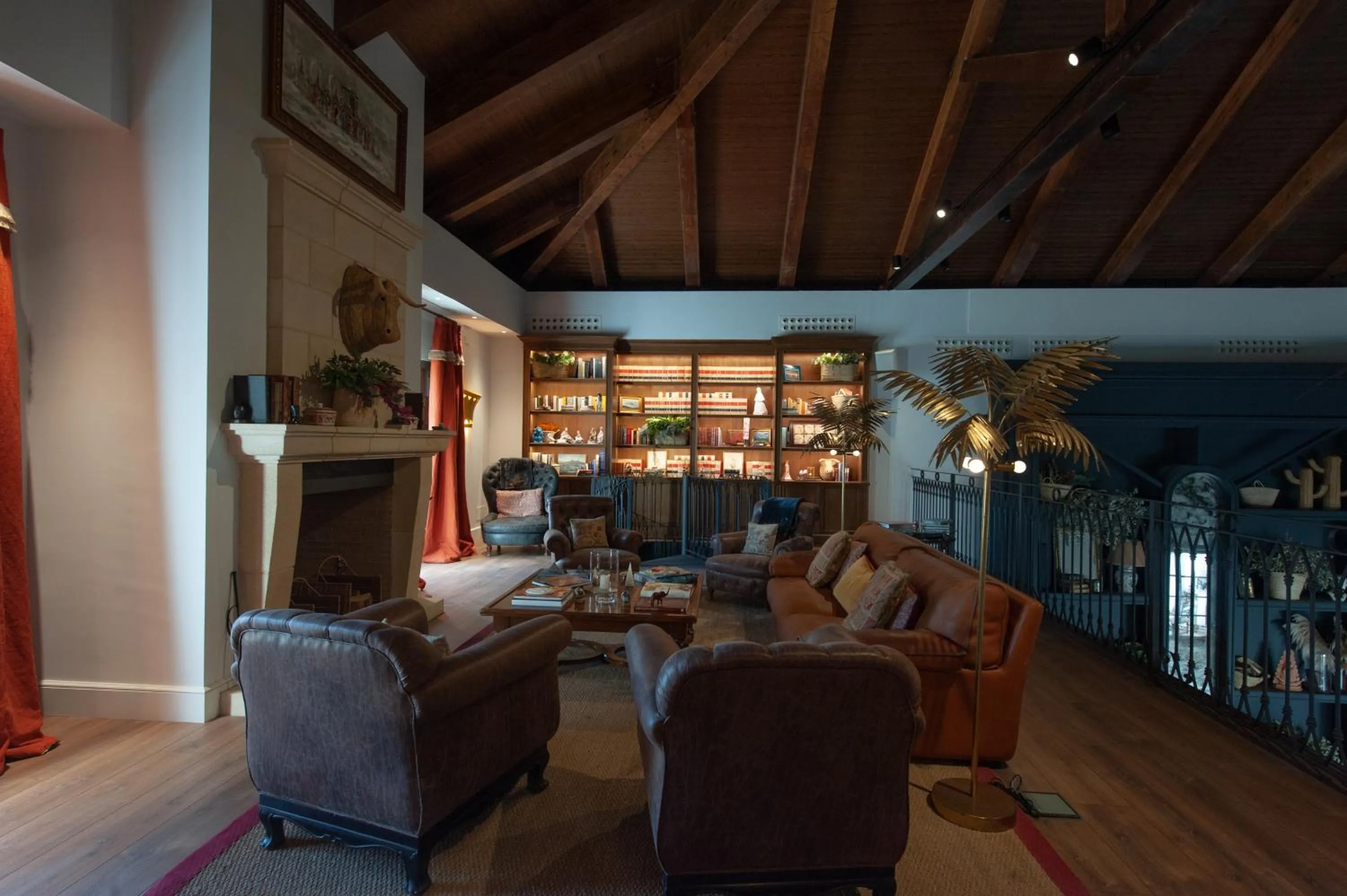 Lounge or bar in Hotel La Malvasía