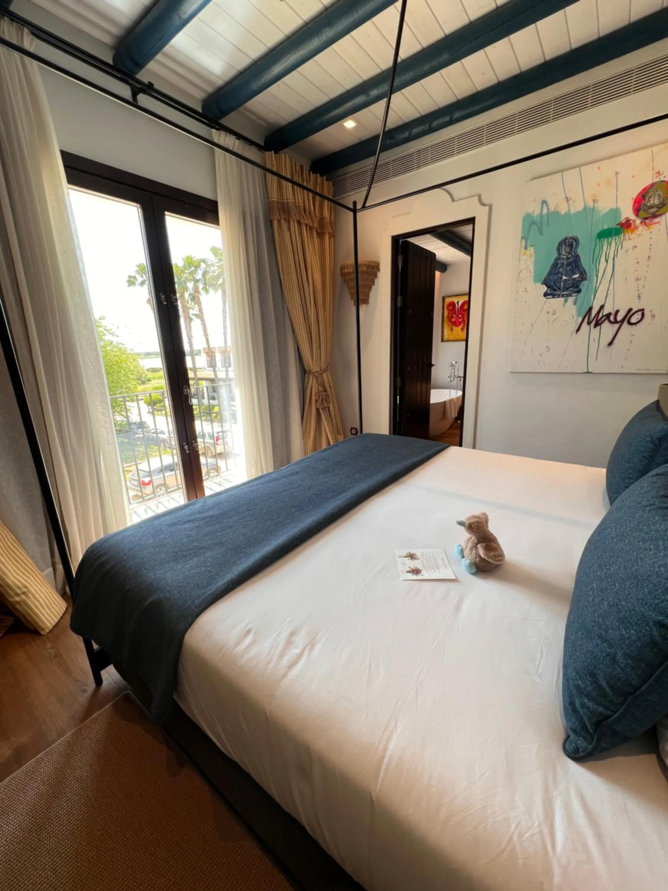 Garden view, Bed in Hotel La Malvasía