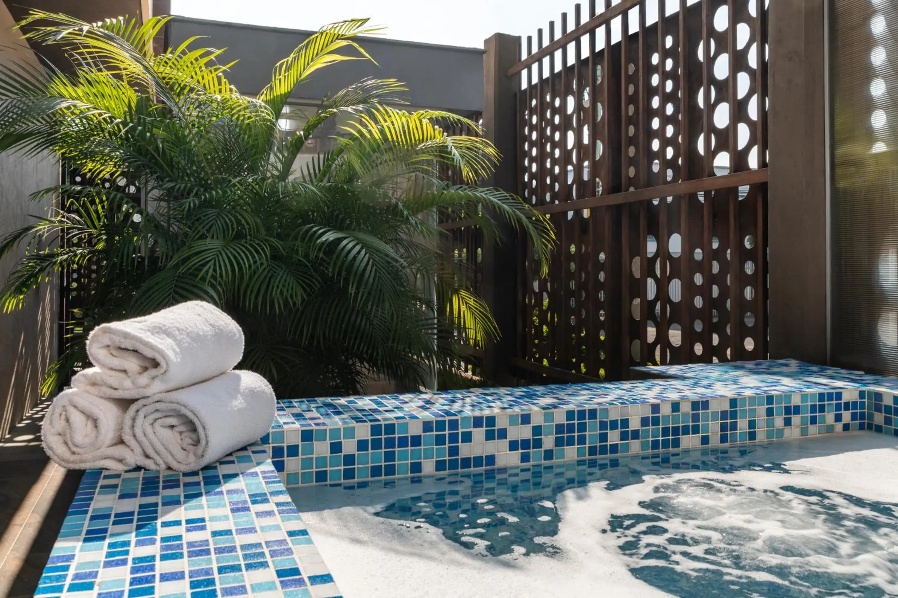 Swimming pool in Hotel MS Pacifico Chipichape Swimming pool in Hotel MS Pacifico Chipichape