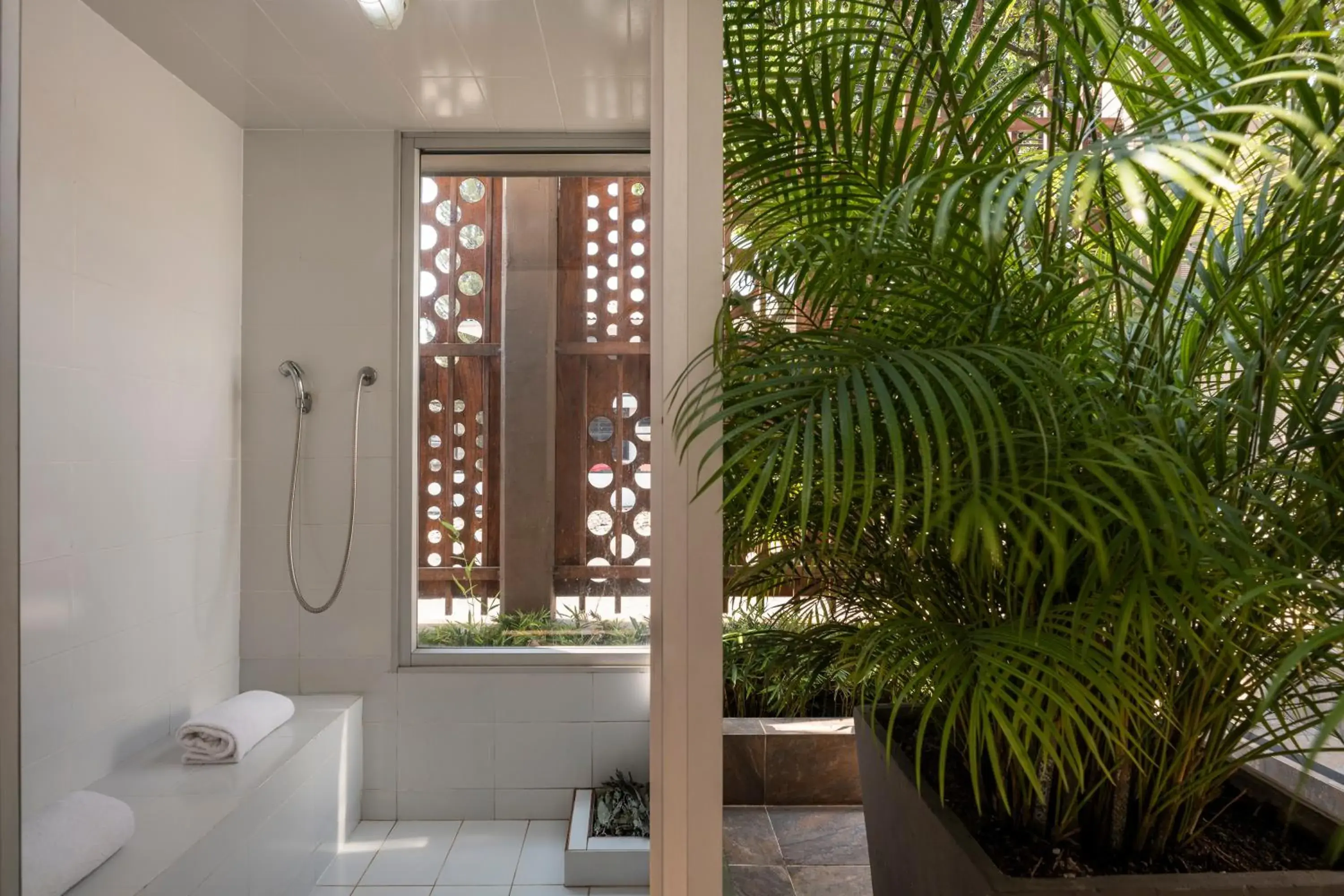 Swimming pool in Hotel MS Pacifico Chipichape Swimming pool in Hotel MS Pacifico Chipichape