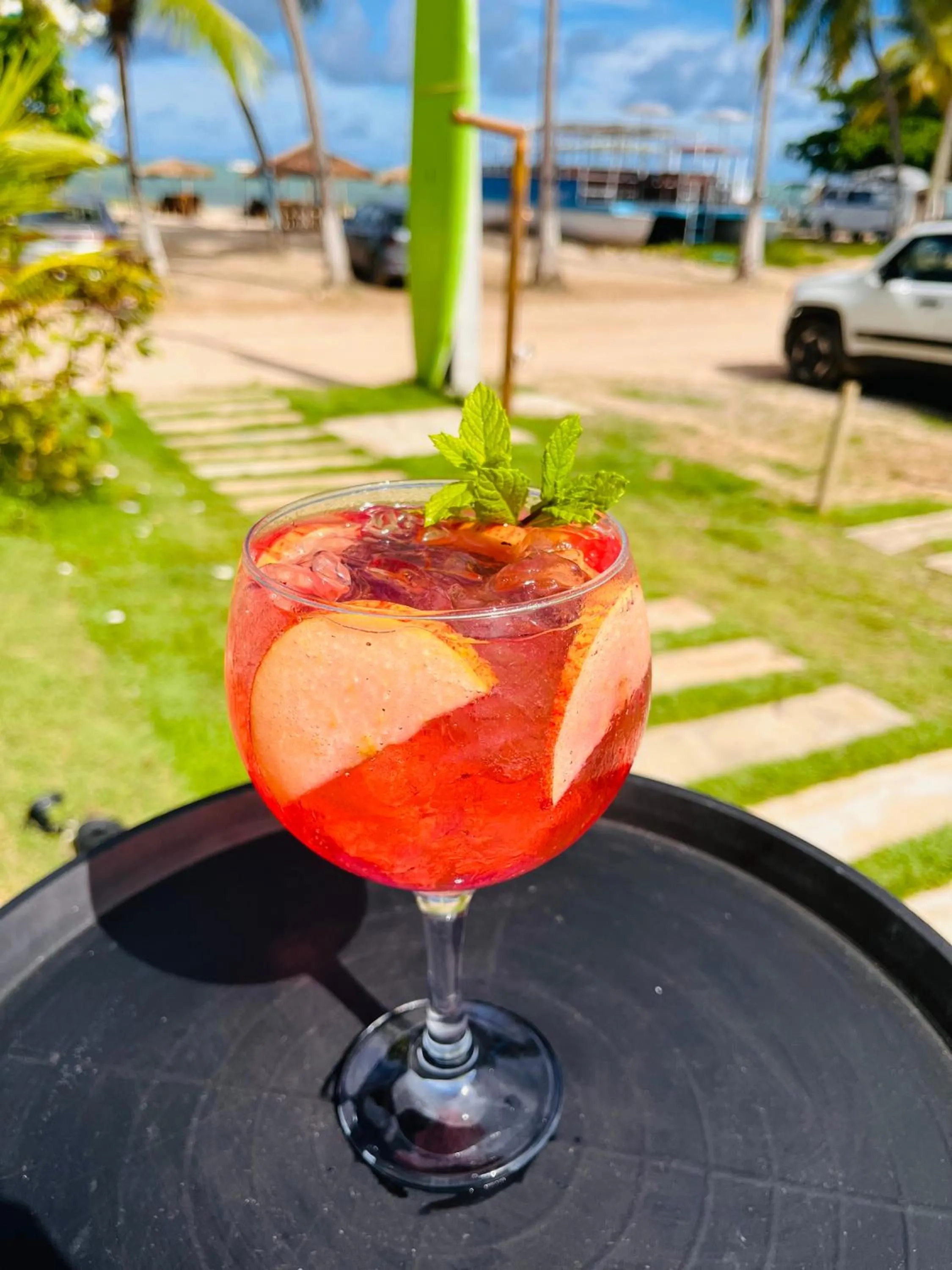 Restaurant/places to eat in Pousada Enero