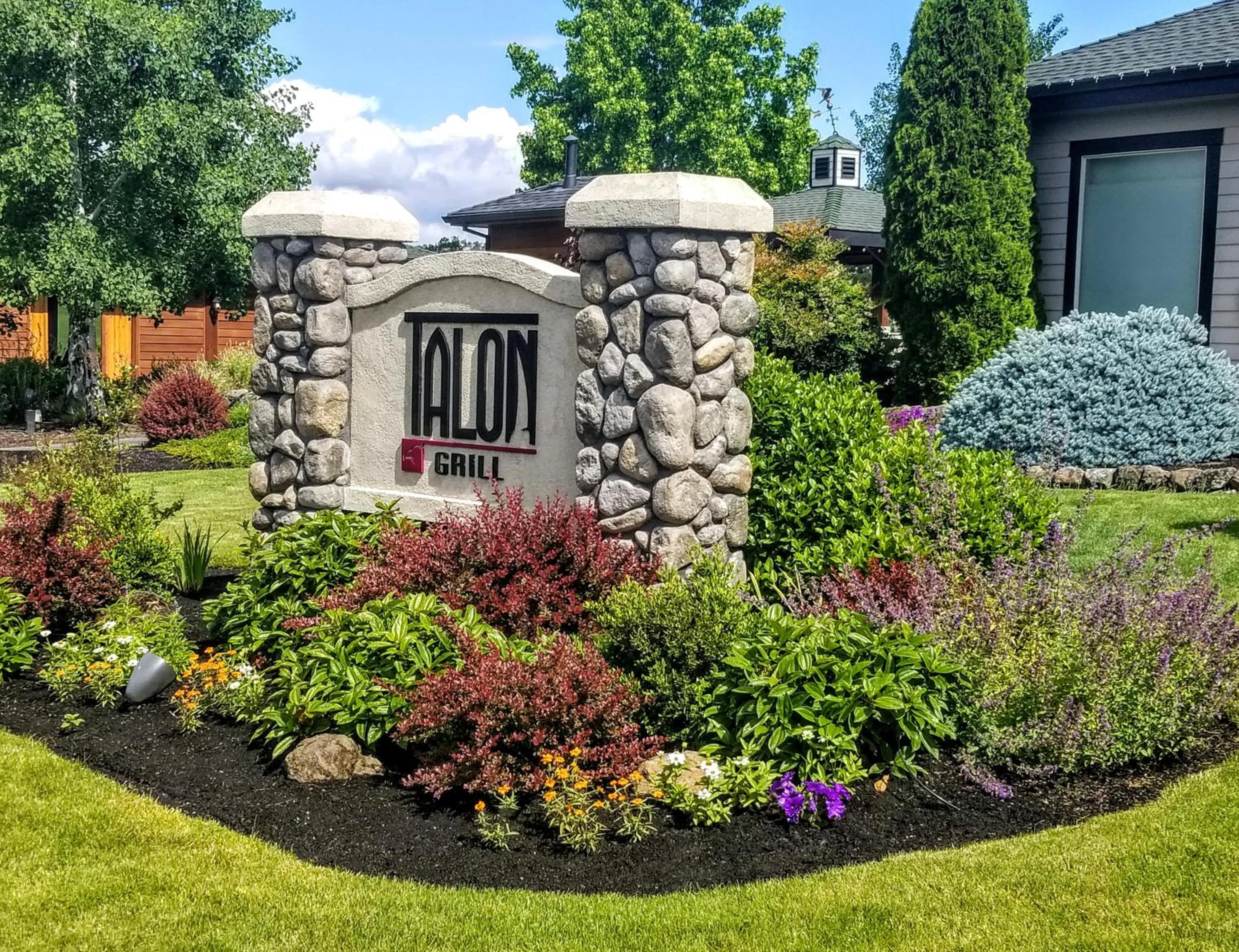 Resort at Eagle Point Golf Club Lodging