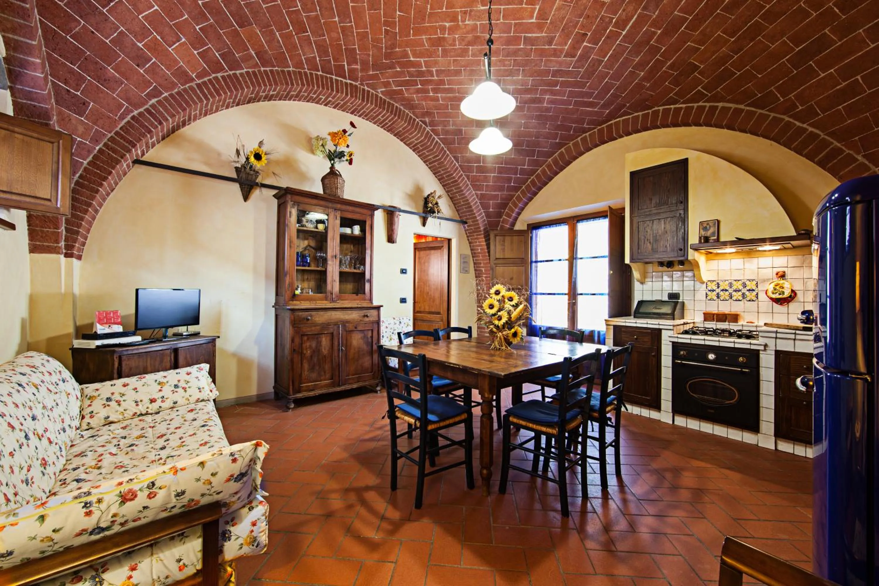 Dining area in Fonte Del Castagno