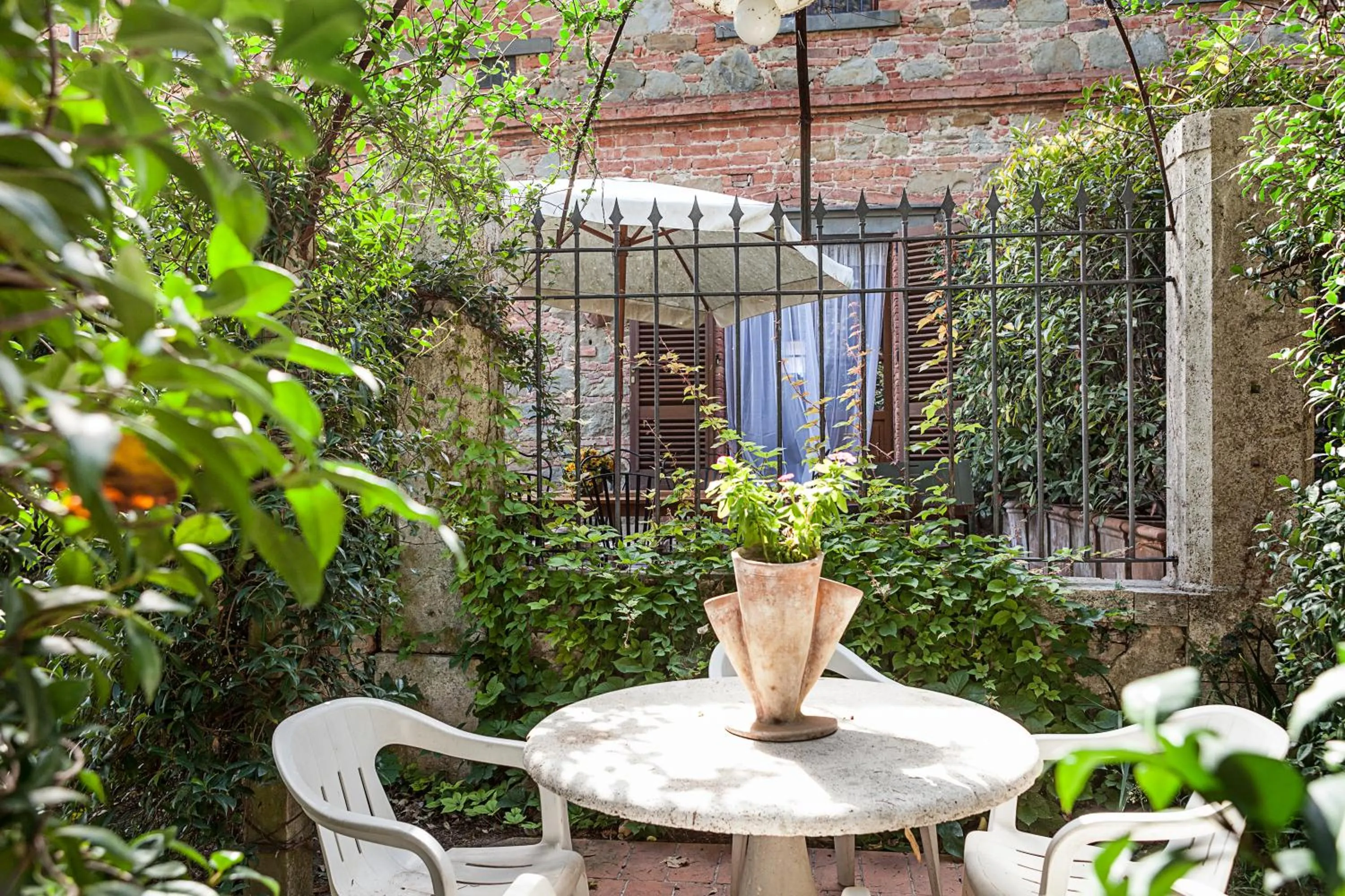 Garden in Fonte Del Castagno