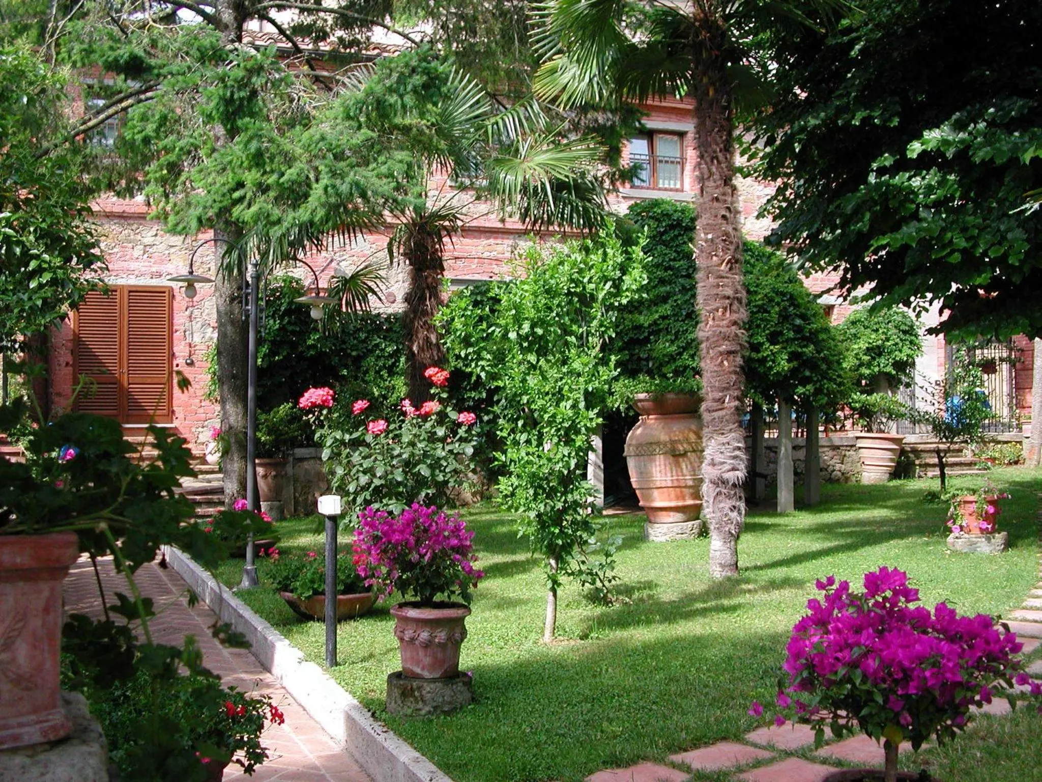 Garden in Fonte Del Castagno