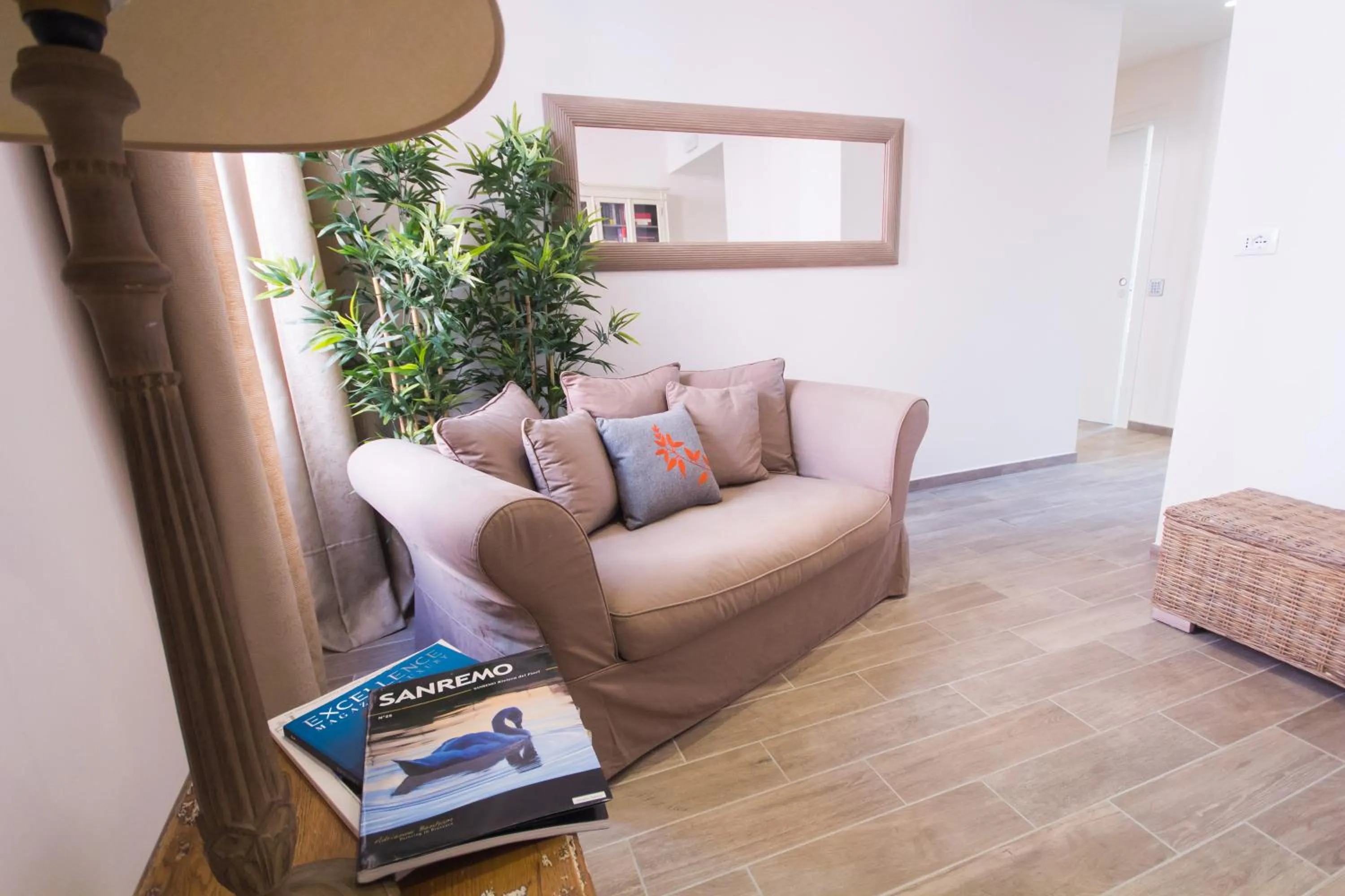 Library in Emily Rooms