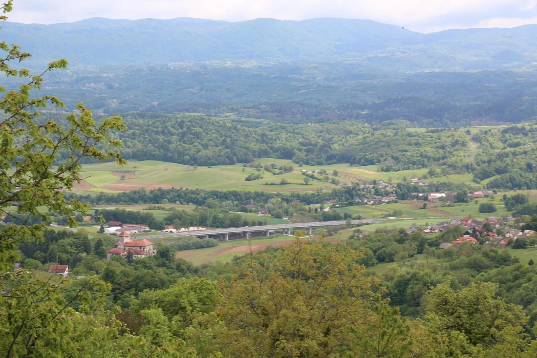 Landmark view in Vineyard cottage Zidanca med vinogradi