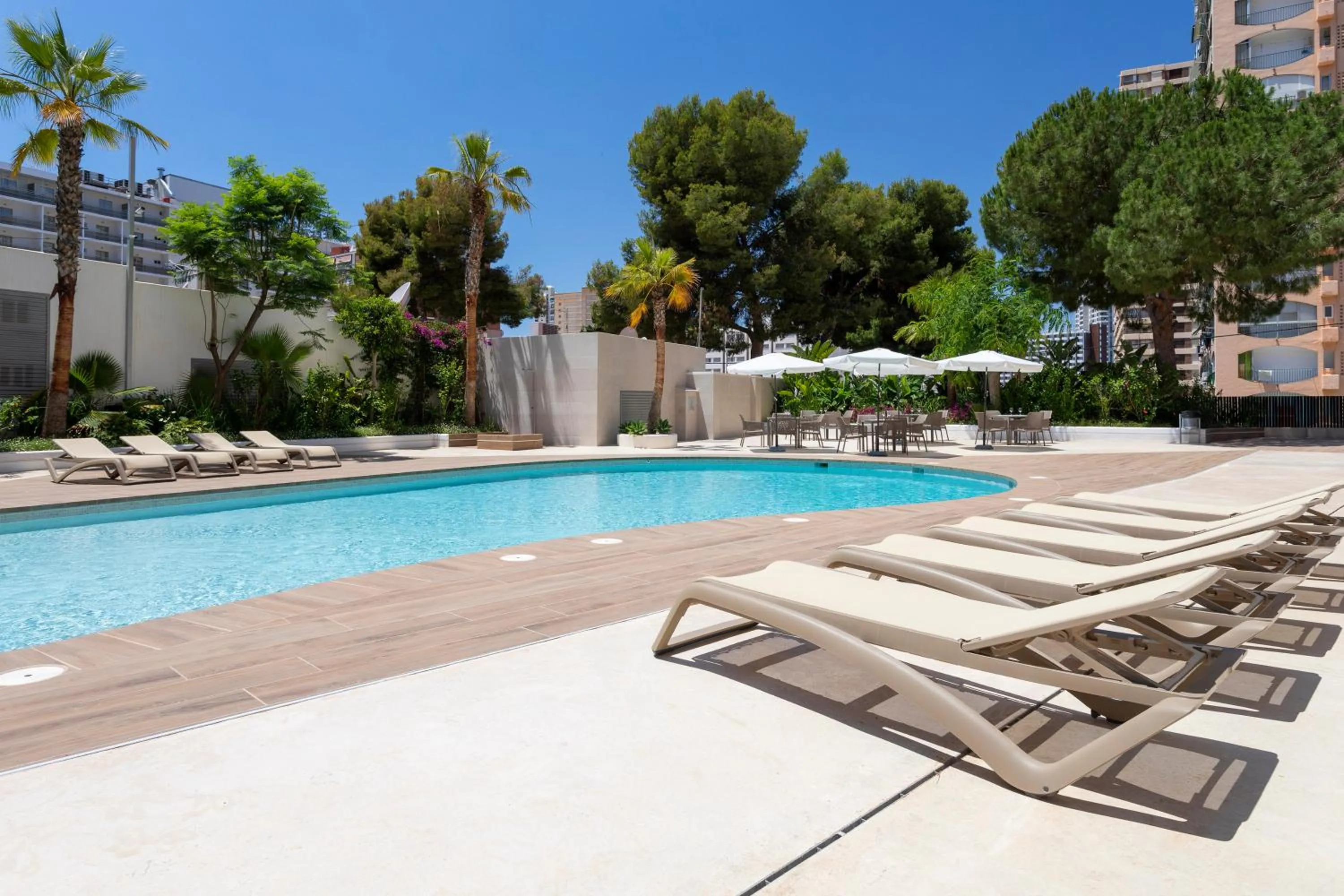 Swimming pool in Halley Hotel & Apartments Affiliated by Meliá