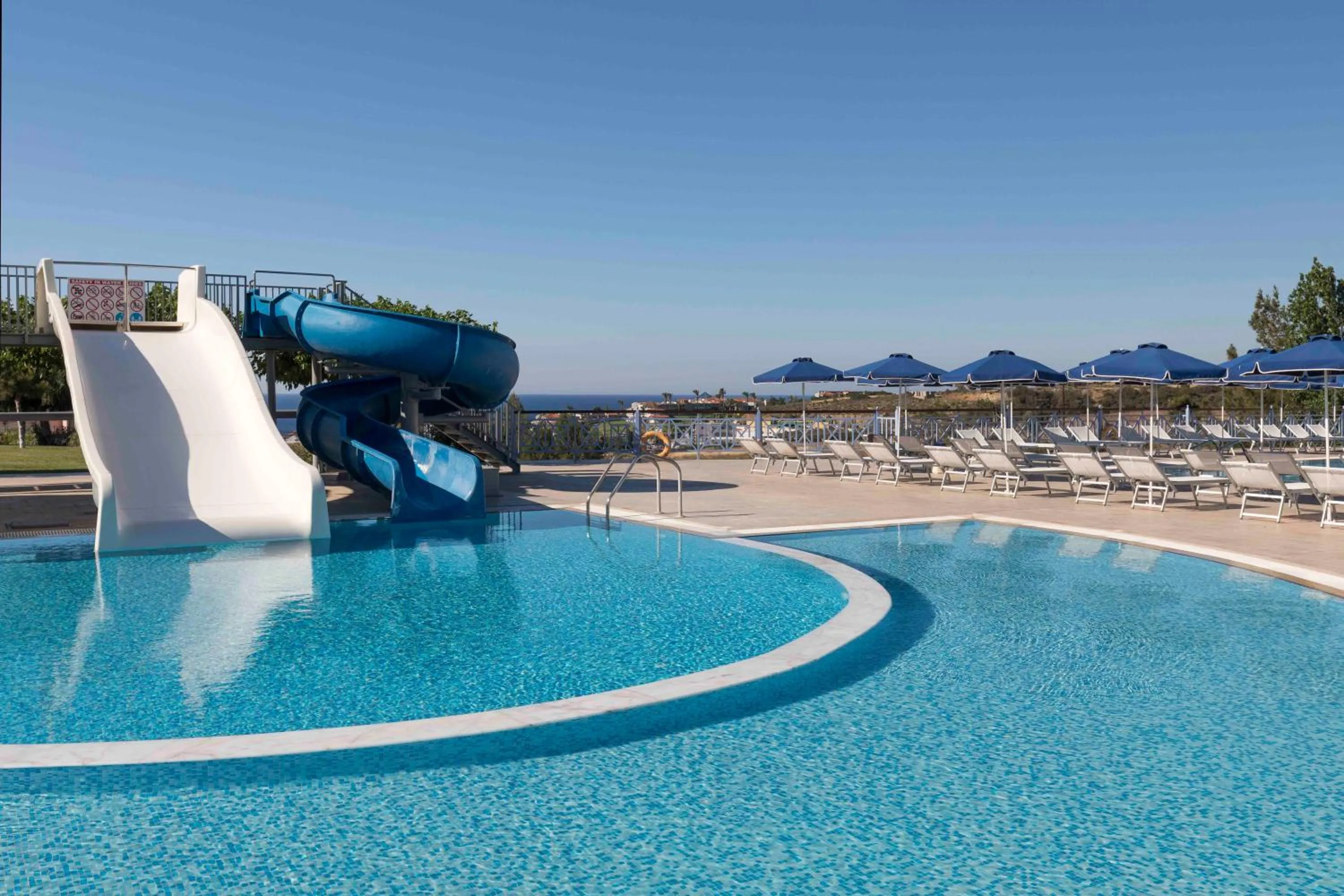 Swimming pool in Princess Sun Hotel