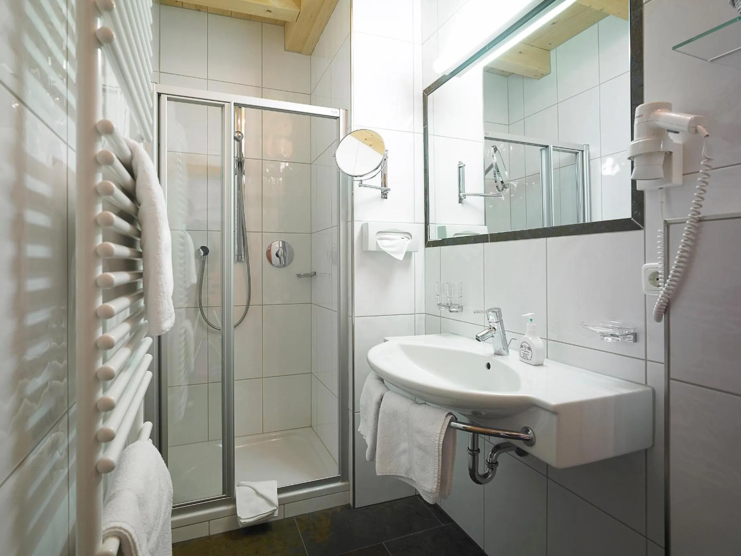 Bathroom in Hotel Grieshof