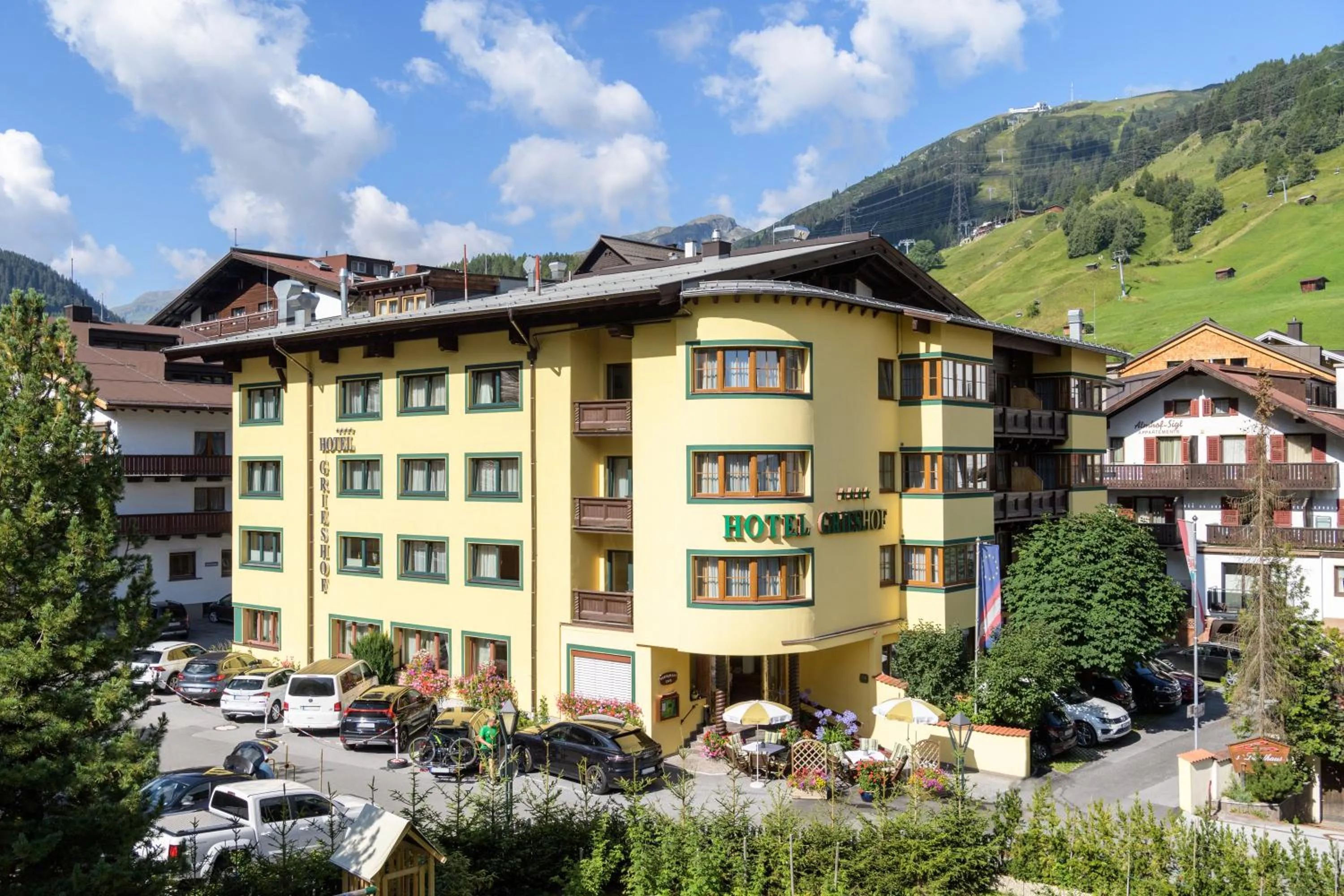 Property building in Hotel Grieshof