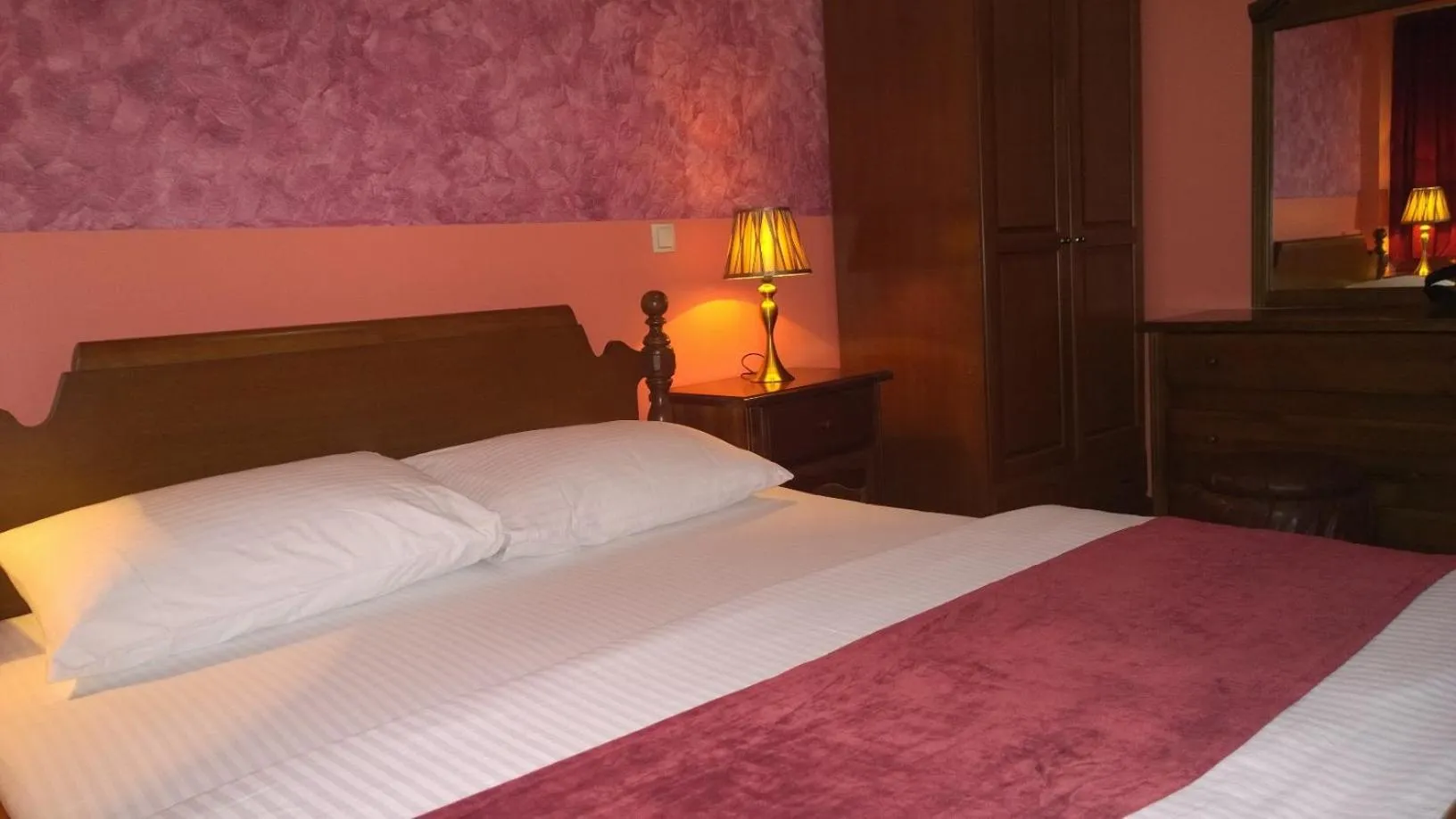 Bed in Hotel BM International