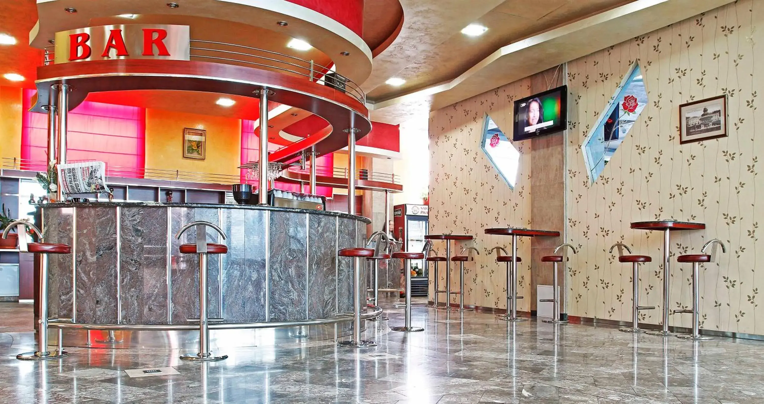 Lounge or bar in Hotel BM International Lounge or bar in Hotel BM International