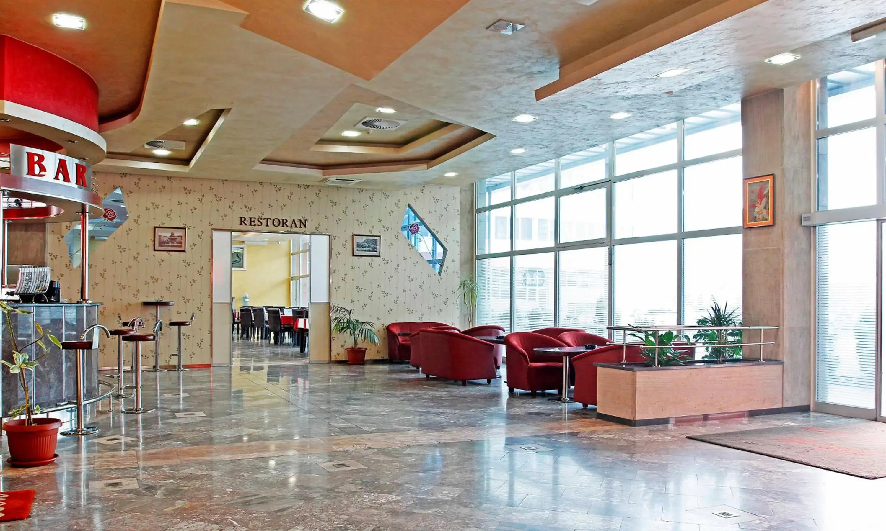 Lounge or bar in Hotel BM International Lounge or bar in Hotel BM International