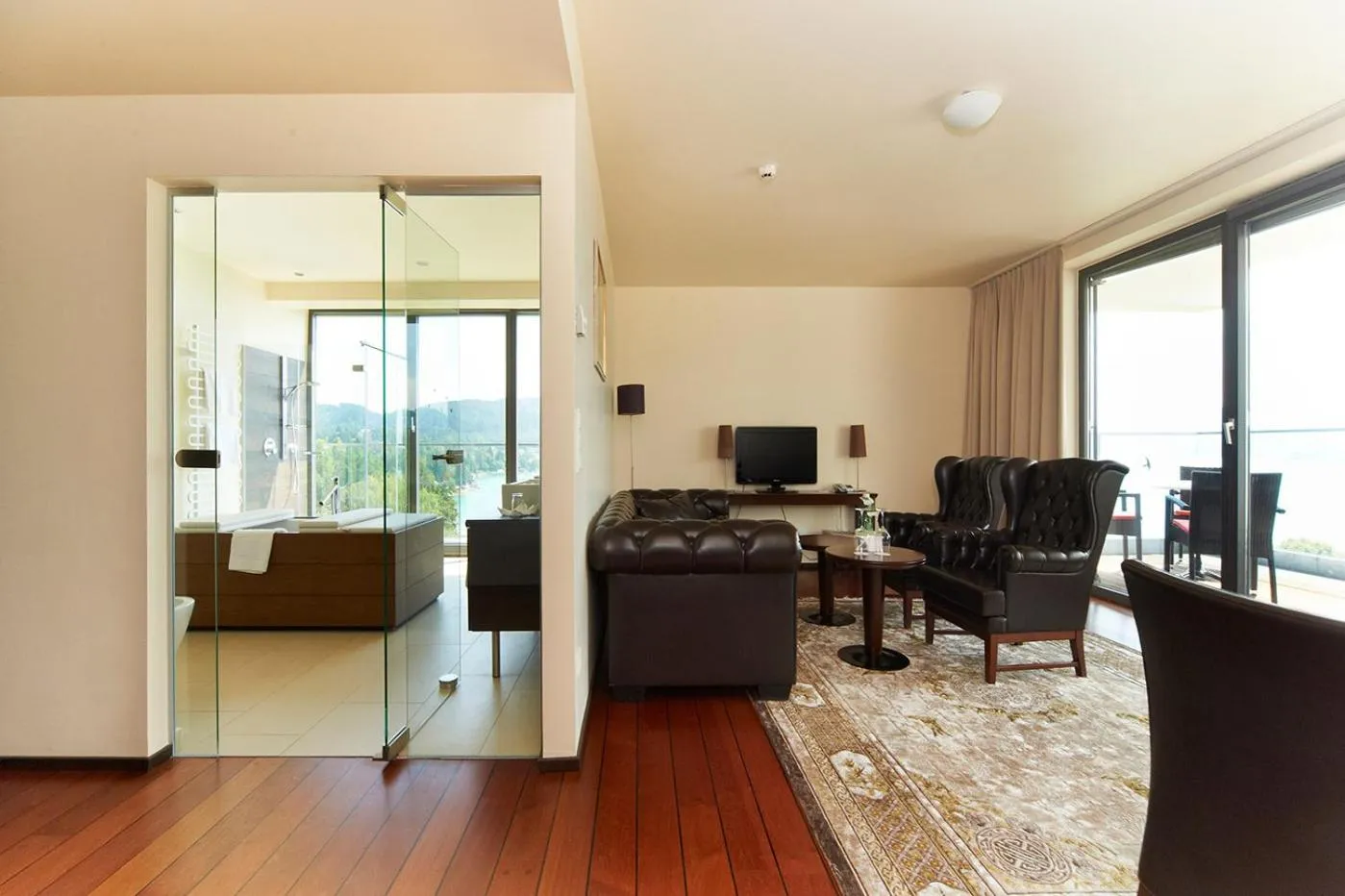 Living room in Parkhotel Pörtschach - Das Hotelresort mit Insellage am Wörthersee