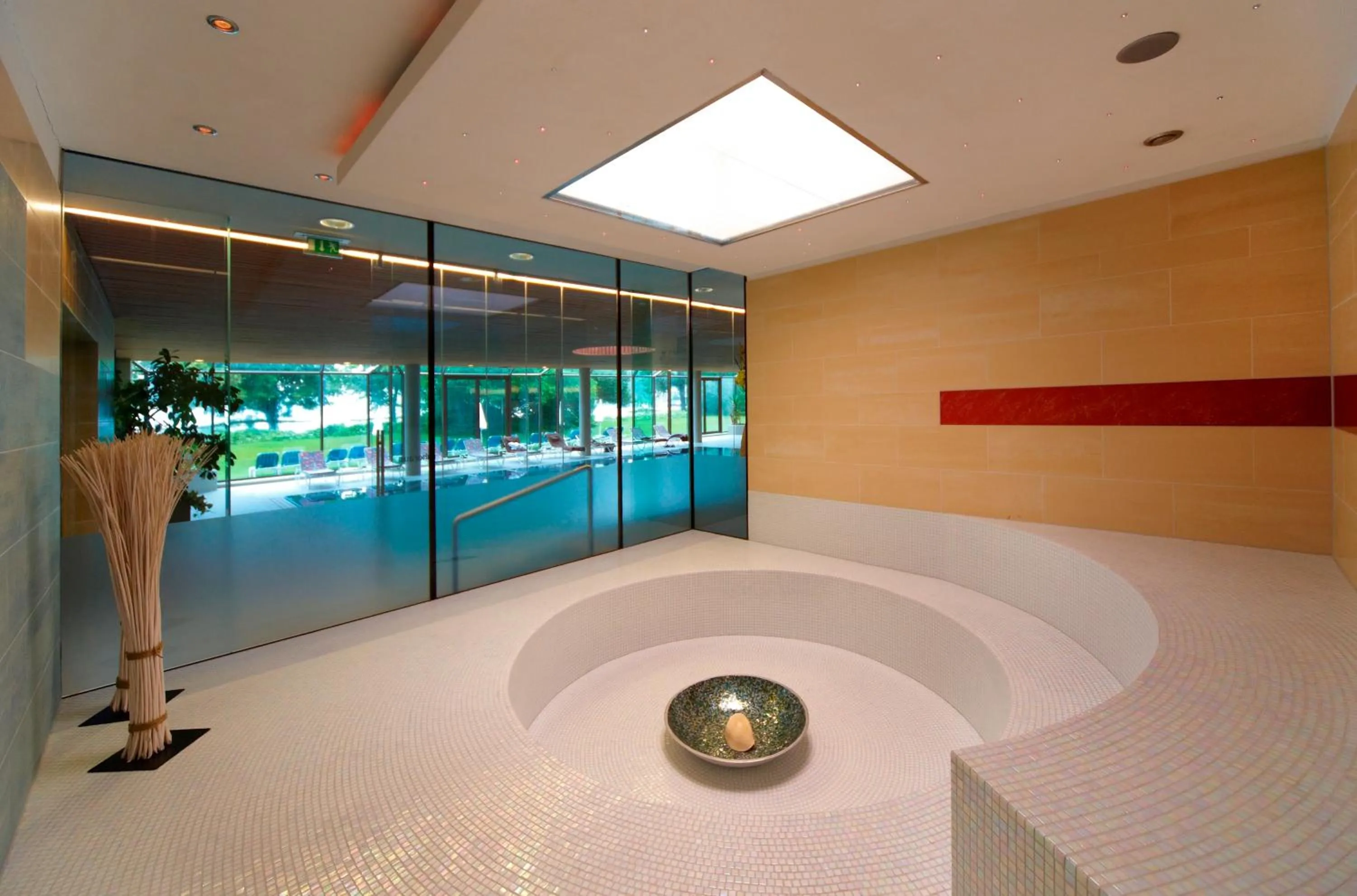 Spa and wellness centre/facilities in Parkhotel Pörtschach - Das Hotelresort mit Insellage am Wörthersee