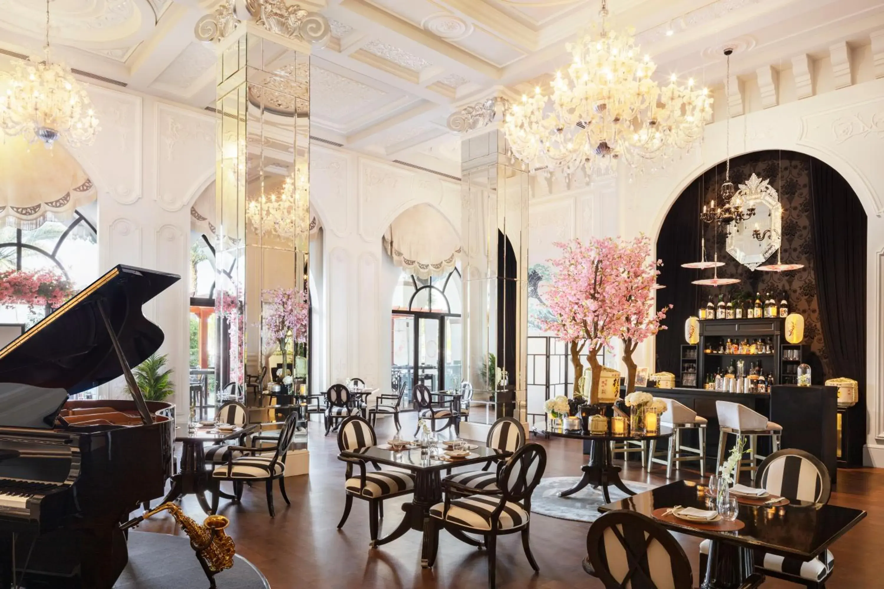 Restaurant/places to eat in Jumeirah Zabeel Saray Dubai Restaurant/places to eat in Jumeirah Zabeel Saray Dubai