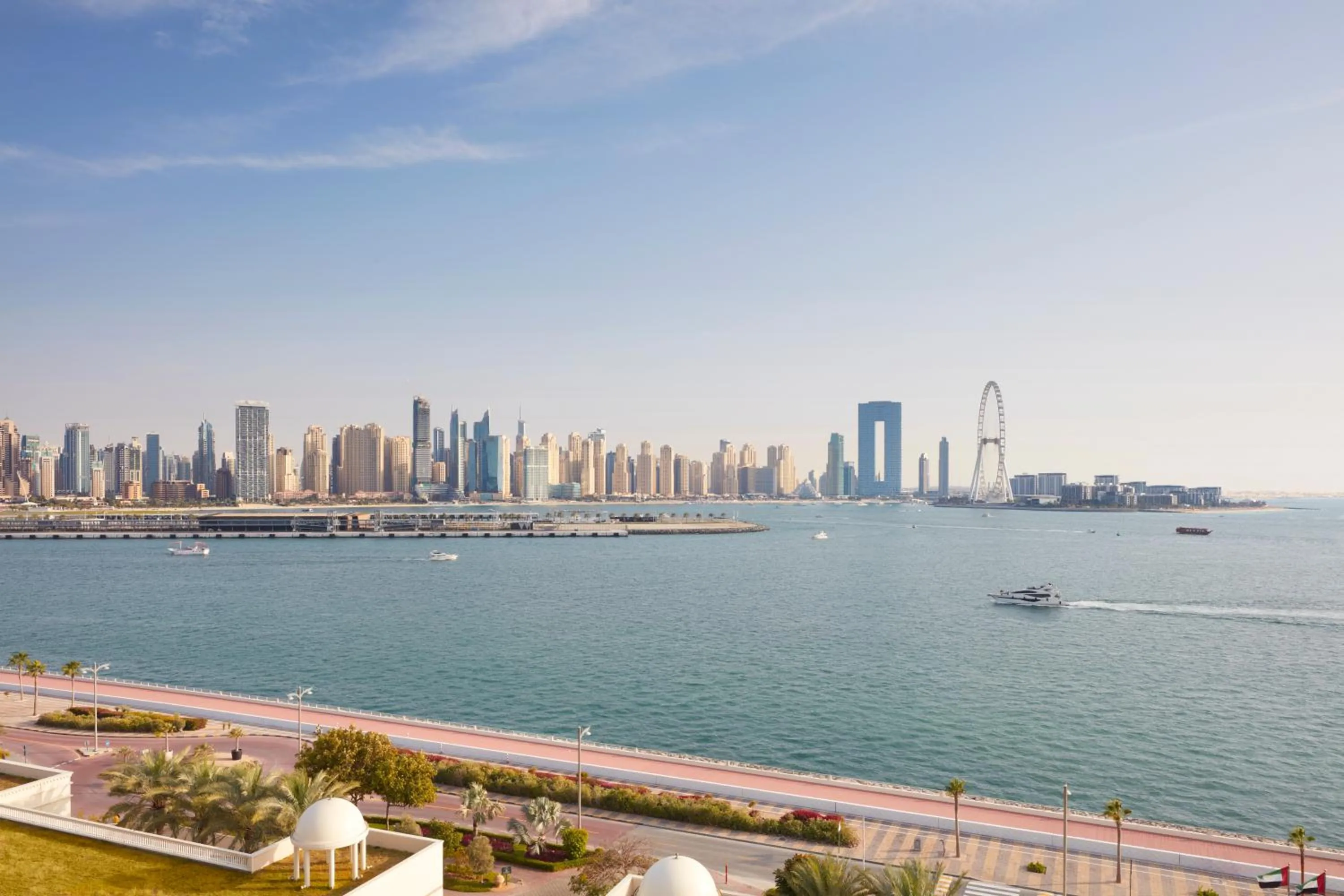 Sea view in Jumeirah Zabeel Saray Dubai