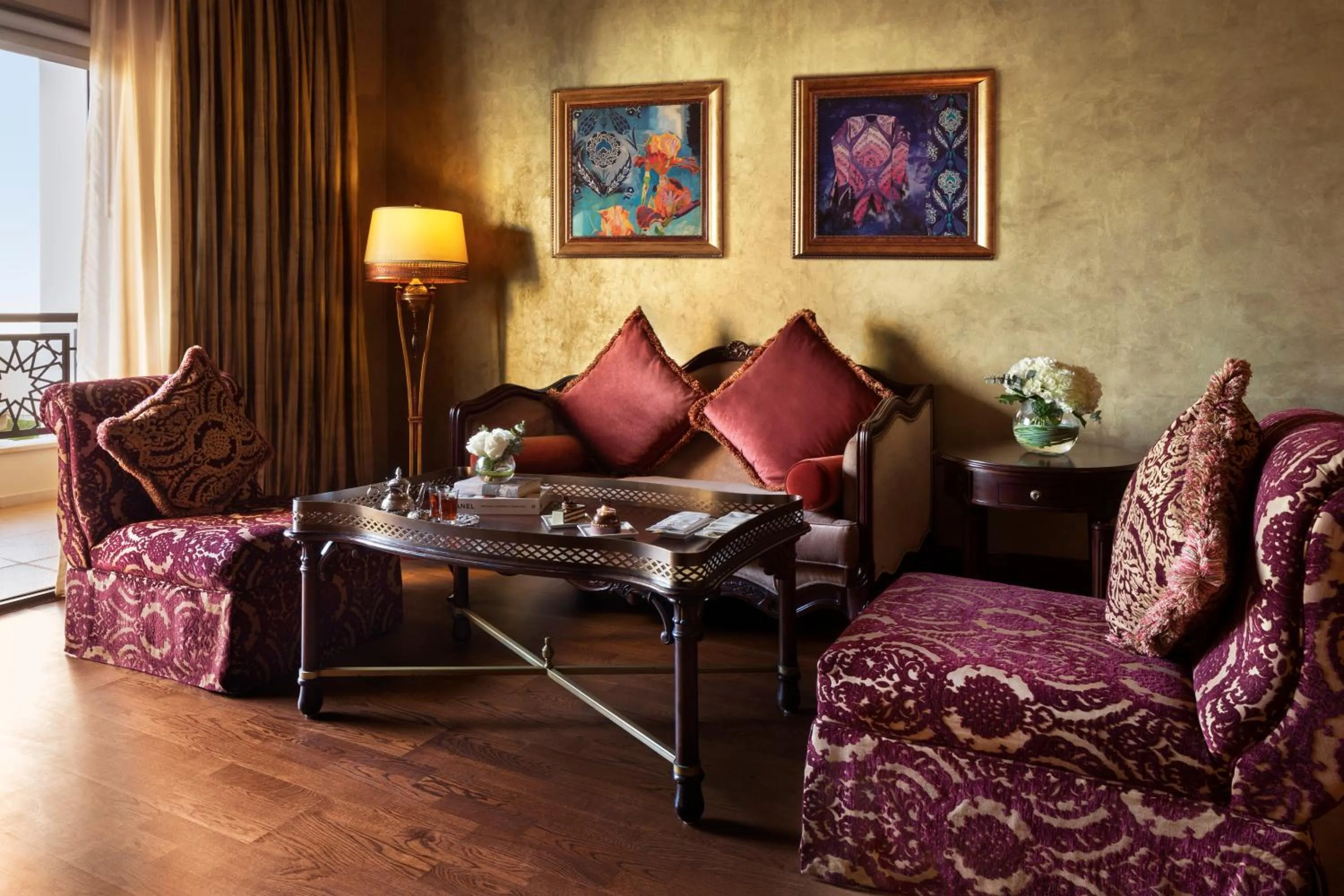 Living room in Jumeirah Zabeel Saray Dubai