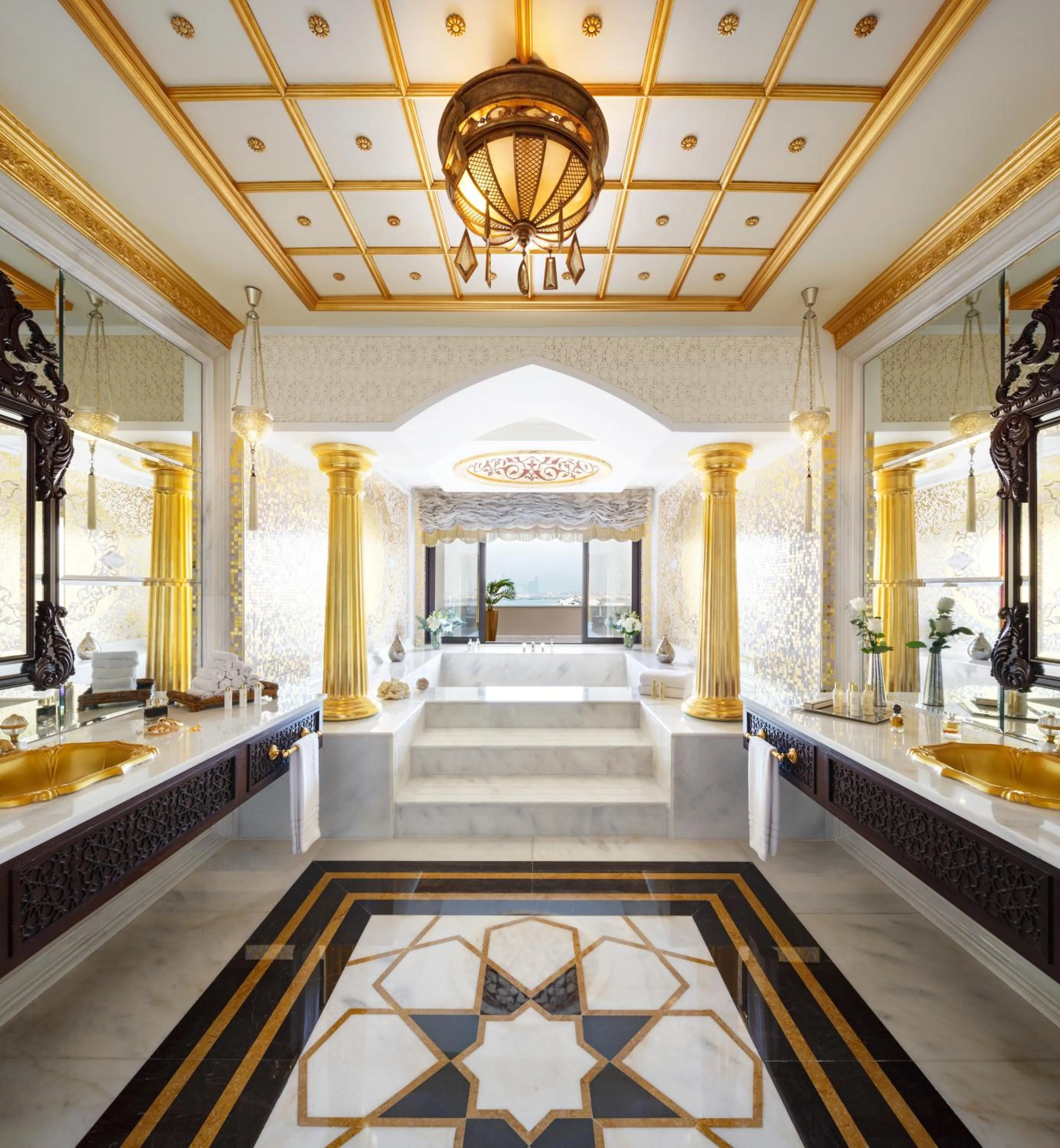 Bathroom in Jumeirah Zabeel Saray Dubai