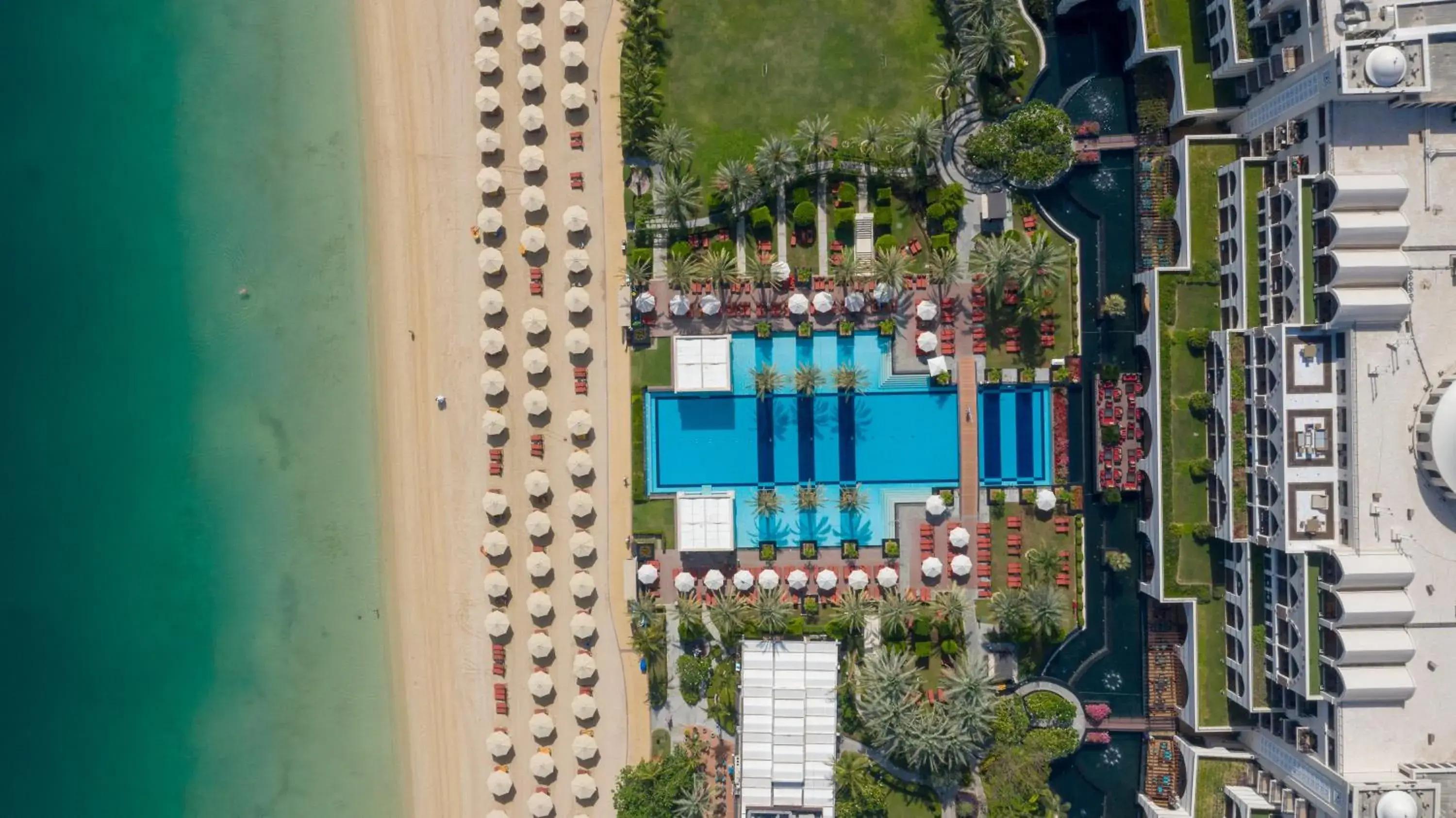 Bird's eye view in Jumeirah Zabeel Saray Dubai Bird's eye view in Jumeirah Zabeel Saray Dubai