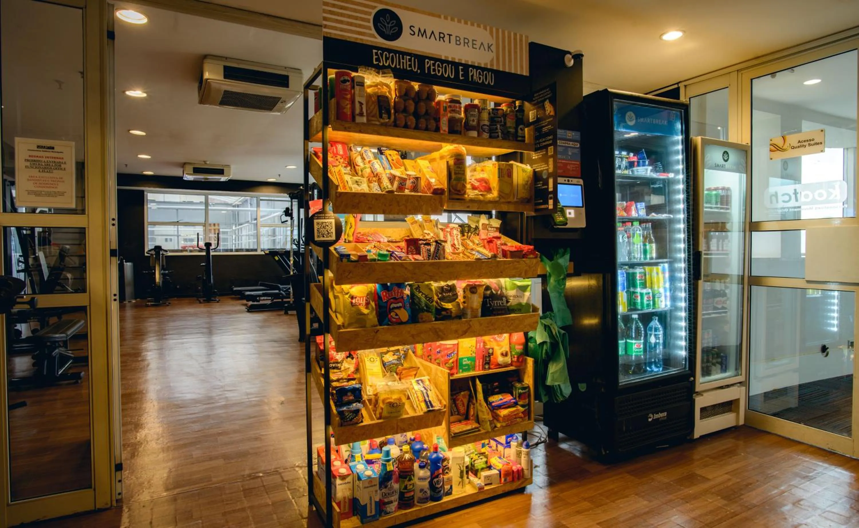 Food and drinks in Quality Suites Alphaville