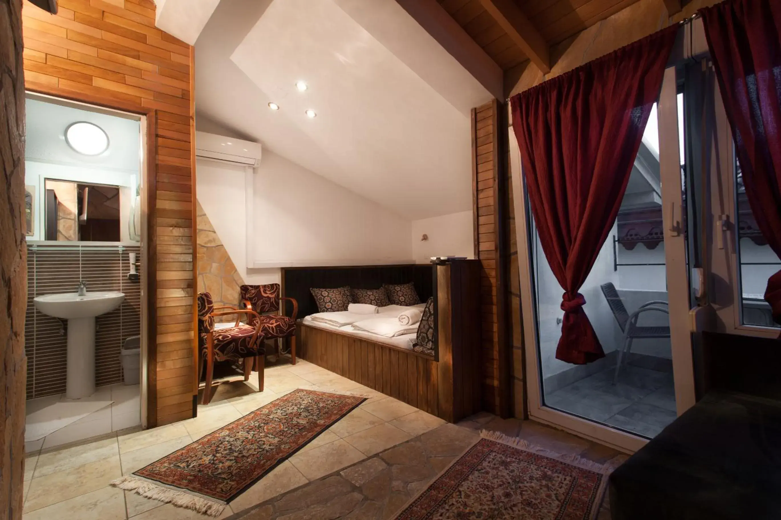 Double Room with Terrace in Villa Anri Double Room with Terrace in Villa Anri