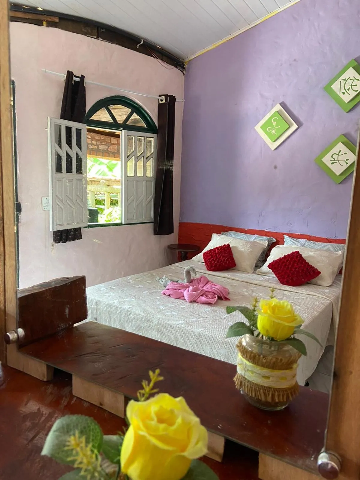 Photo of the whole room, Bed in Pousada Encontro de Rios