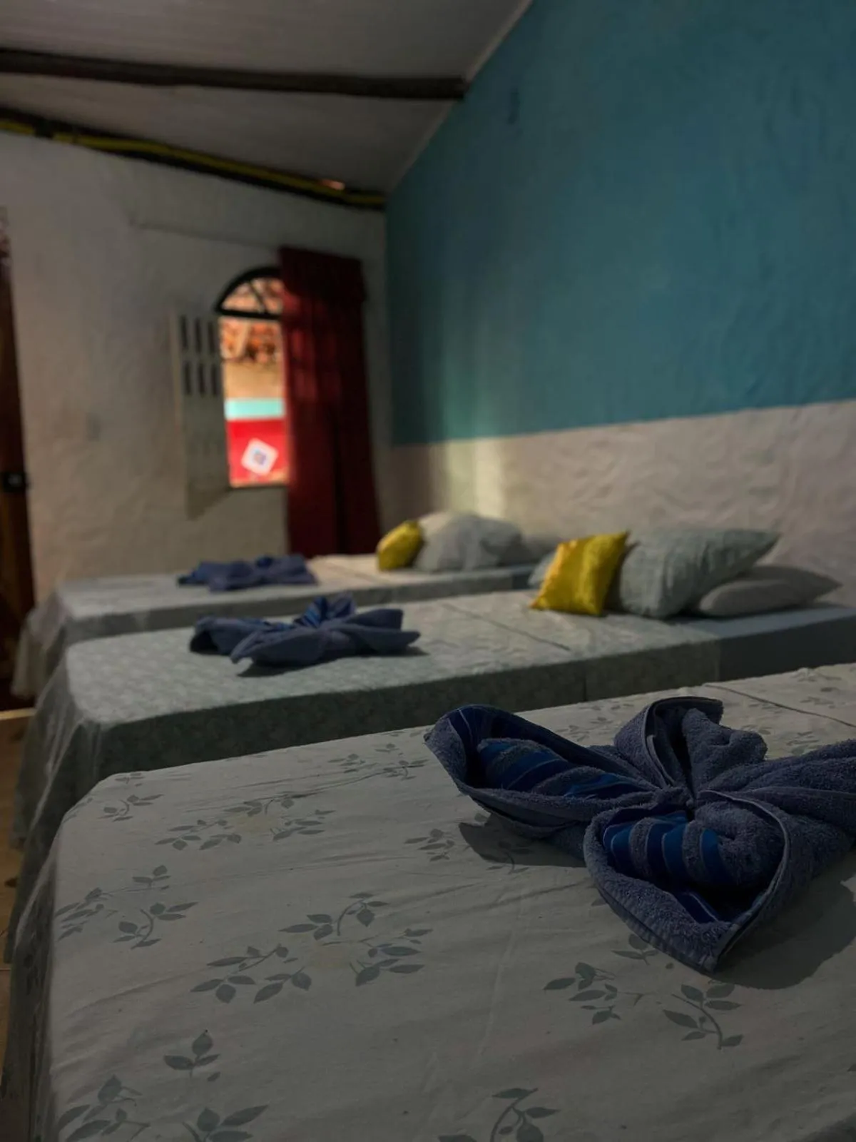 Photo of the whole room, Bed in Pousada Encontro de Rios
