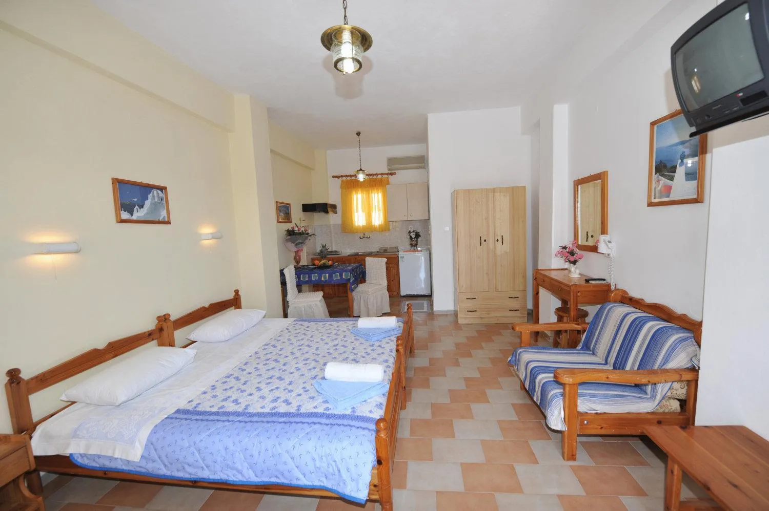 DARZENTA ATHINA APARTMENTS Perivolos