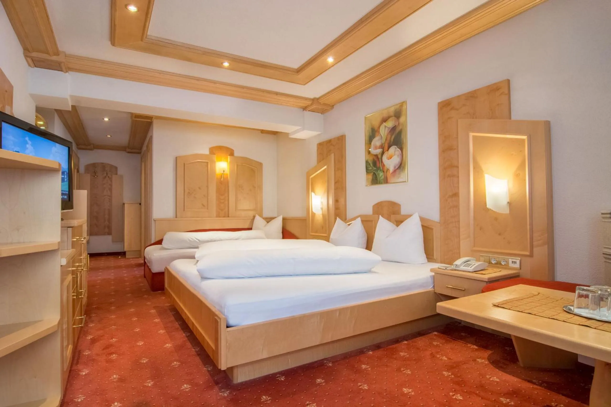 Bed in Alphotel Garni Salner