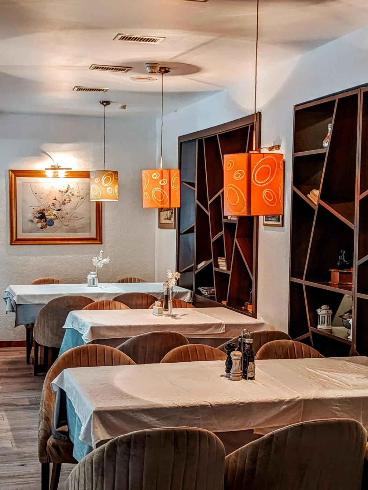 Restaurant/places to eat, Bed in Hotel Pahuljica