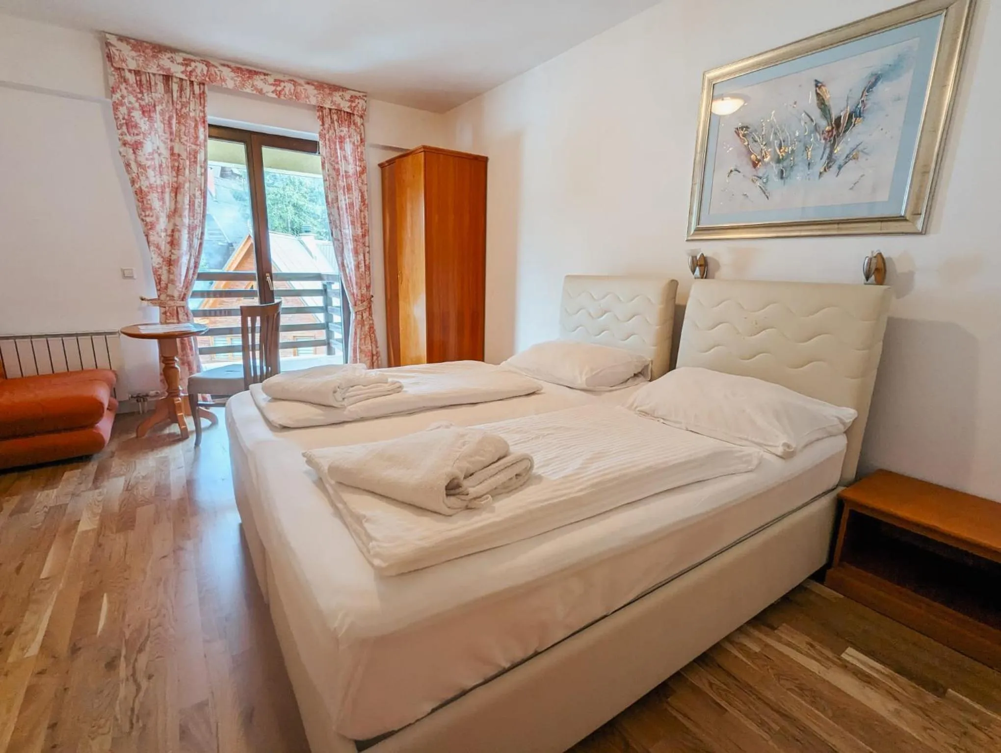 Bedroom, Bed in Hotel Pahuljica