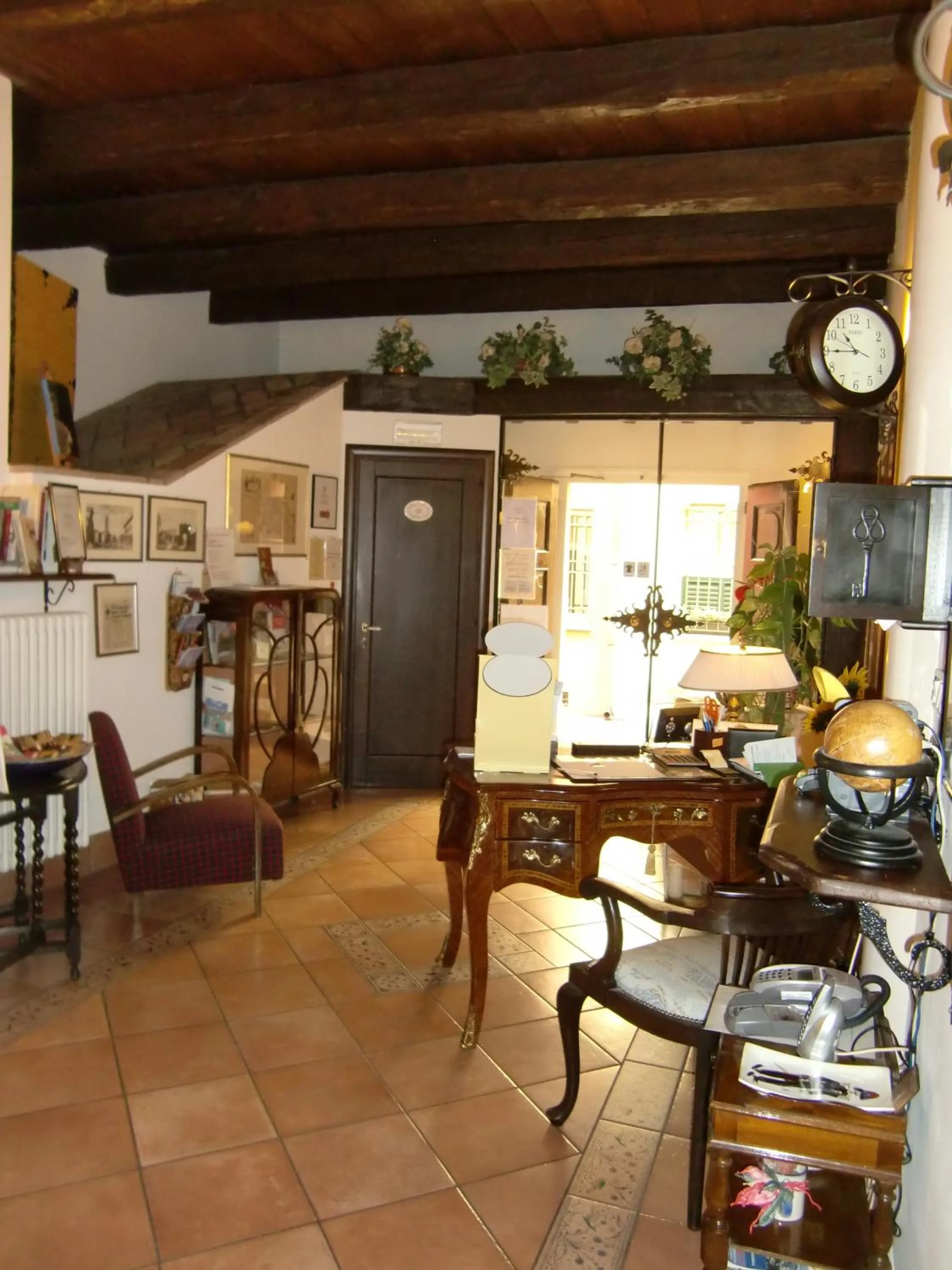 Lobby or reception in Mondo Antico R&B