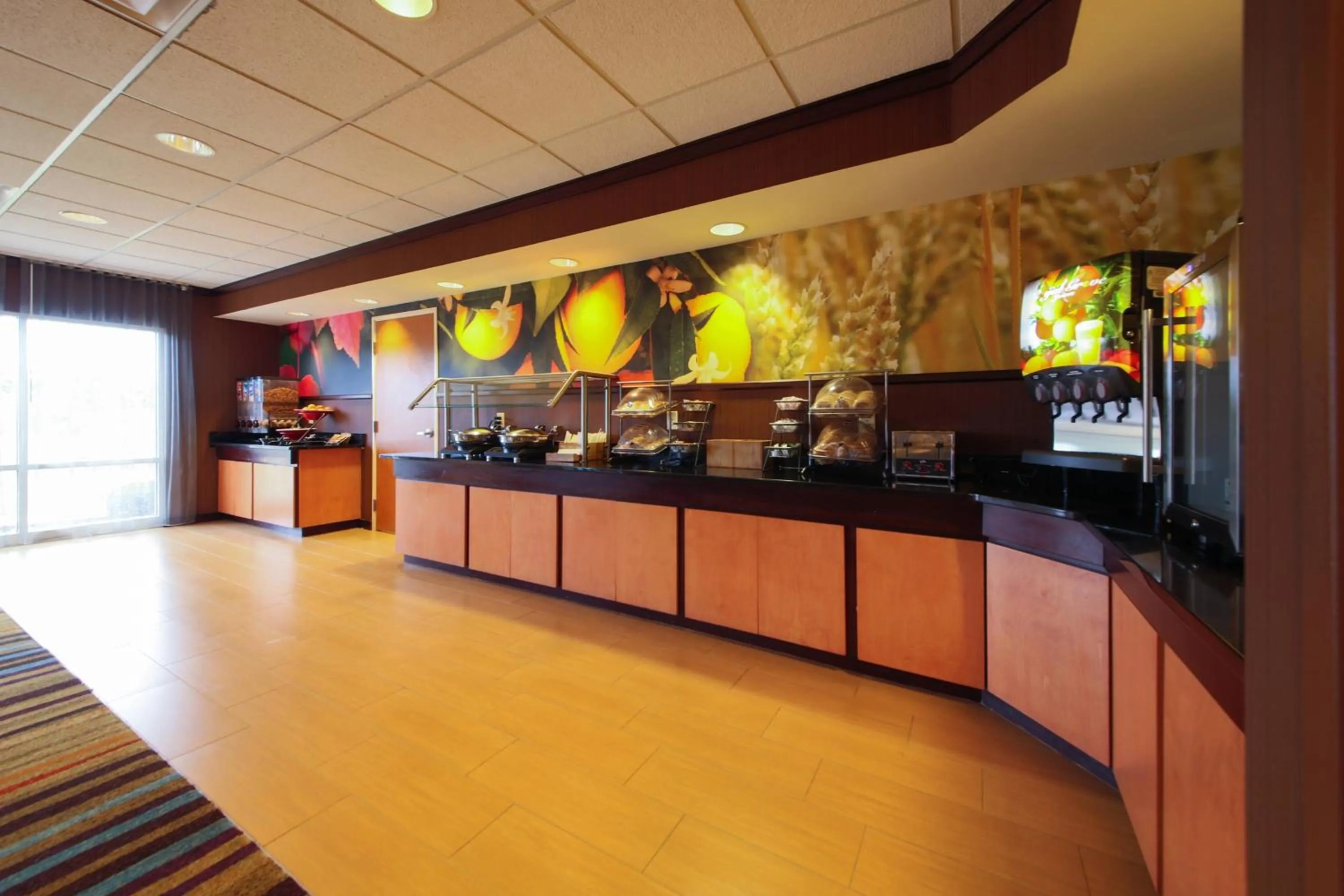 Breakfast in Fairfield Inn & Suites by Marriott Cordele