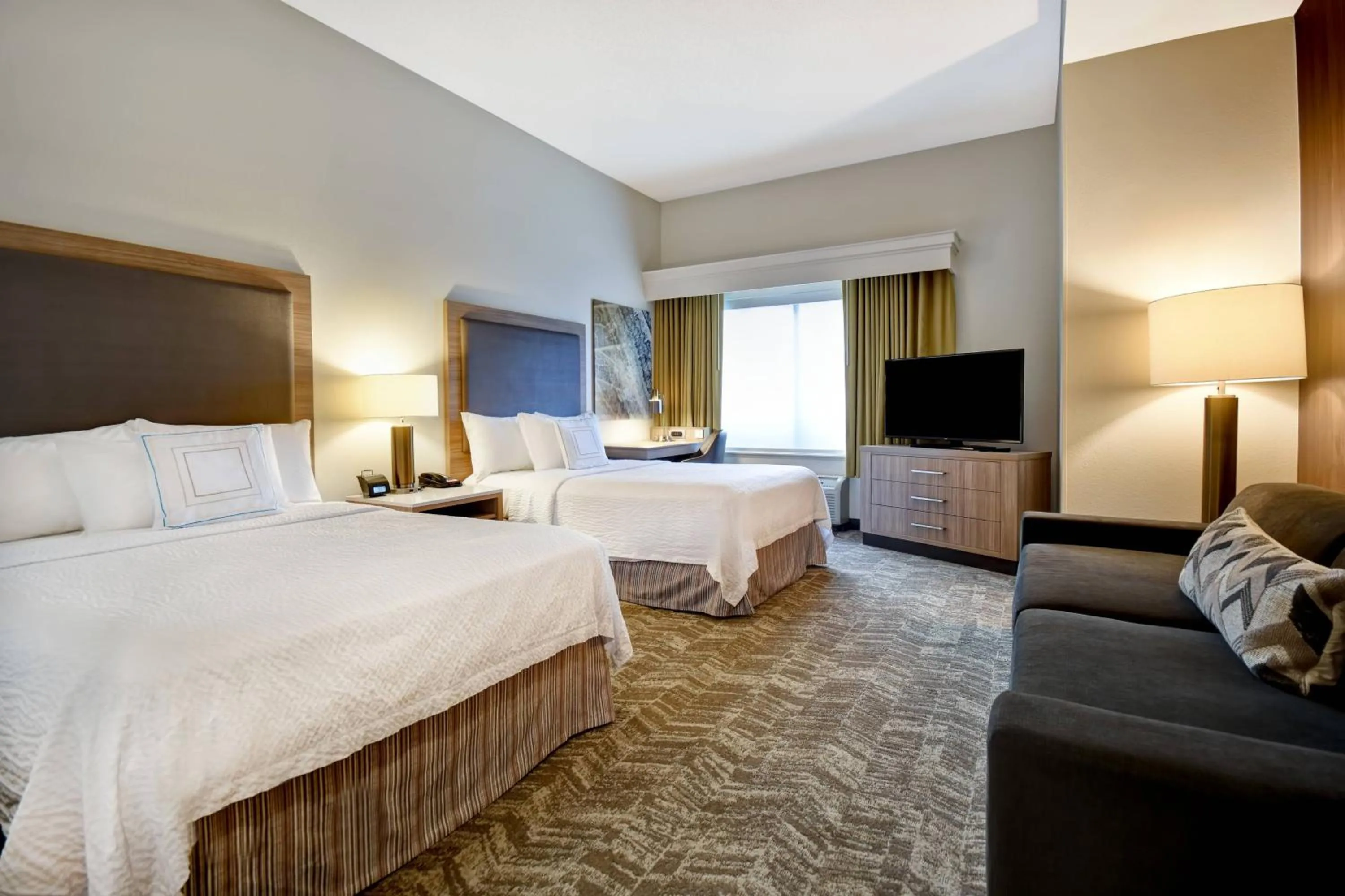Photo of the whole room, Bed in SpringHill Suites by Marriott Atlanta Kennesaw