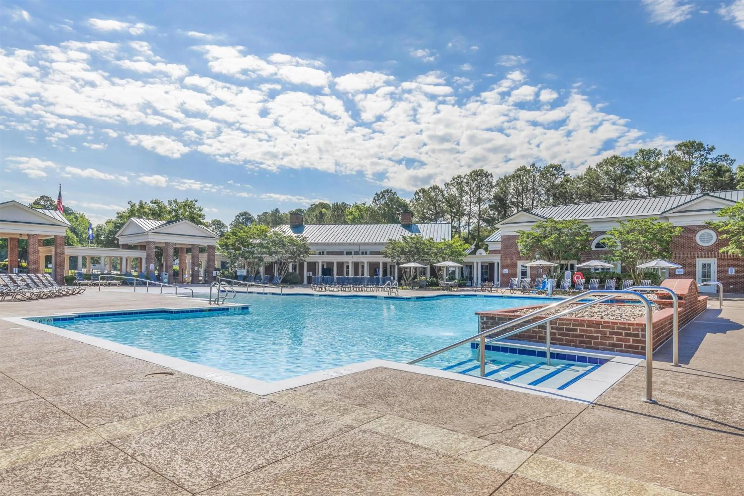 Pool view in Hilton Vacation Club Greensprings Williamsburg