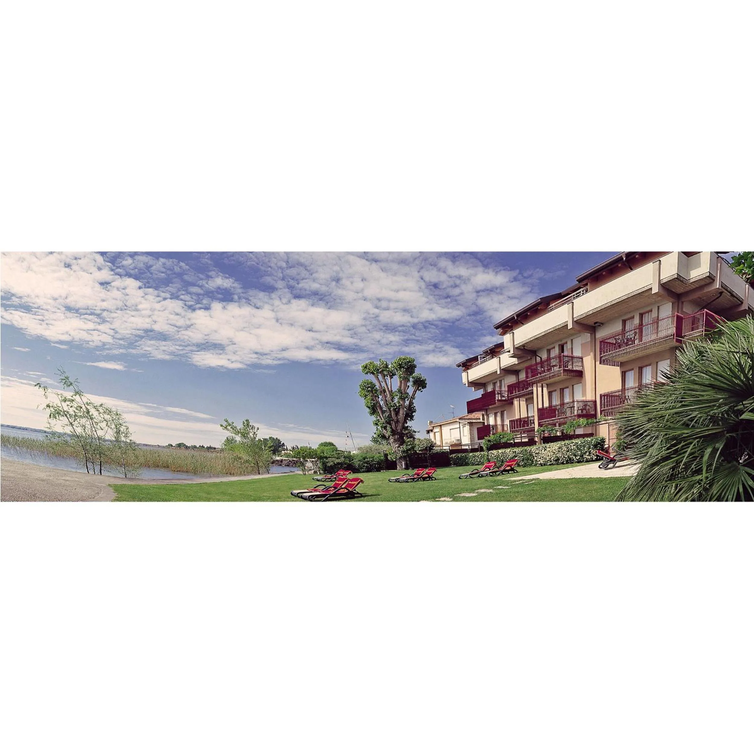 Property building in Hotel Smeraldo