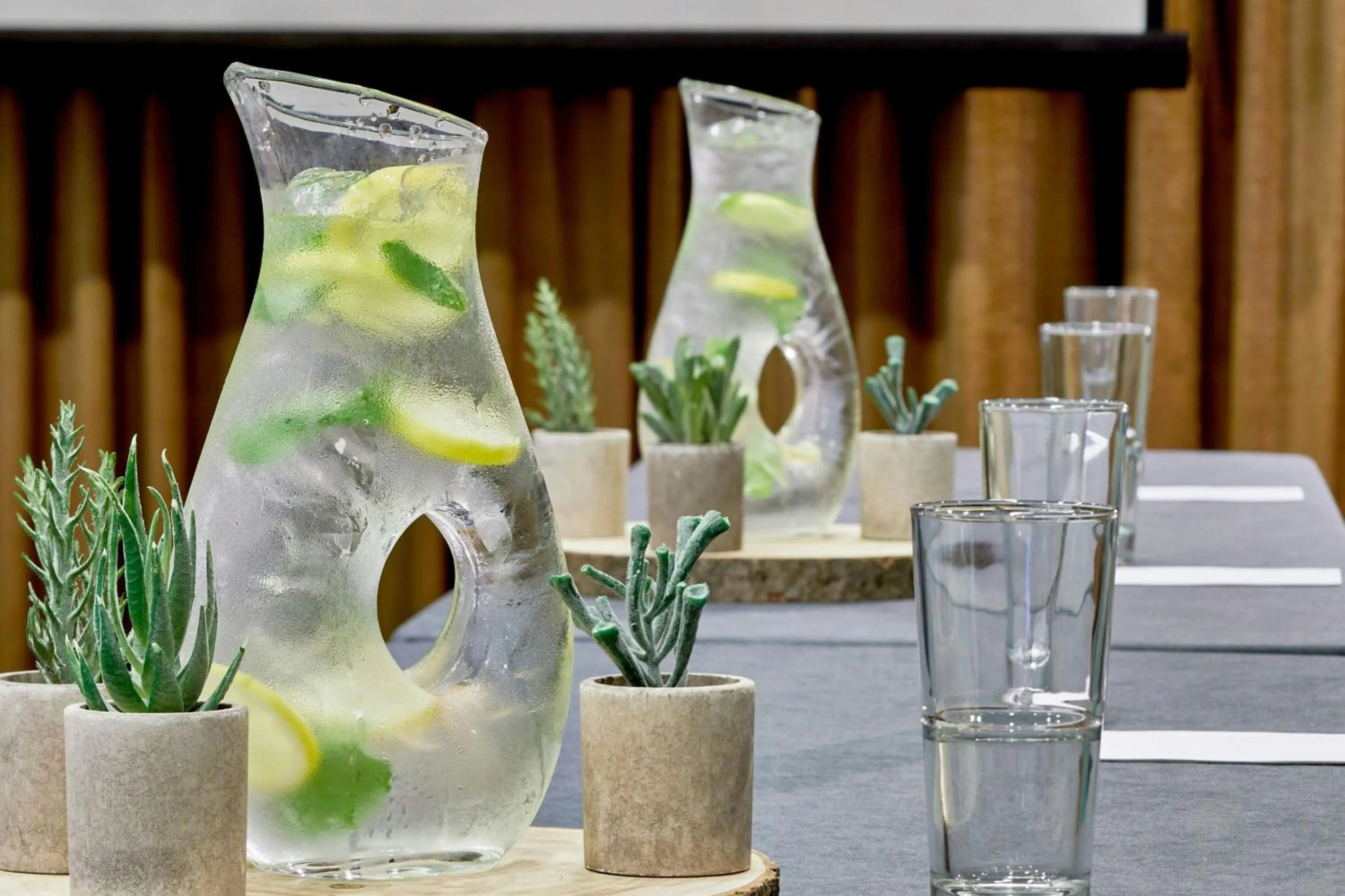 Meeting/conference room in Renaissance Birmingham Ross Bridge Golf Resort & Spa