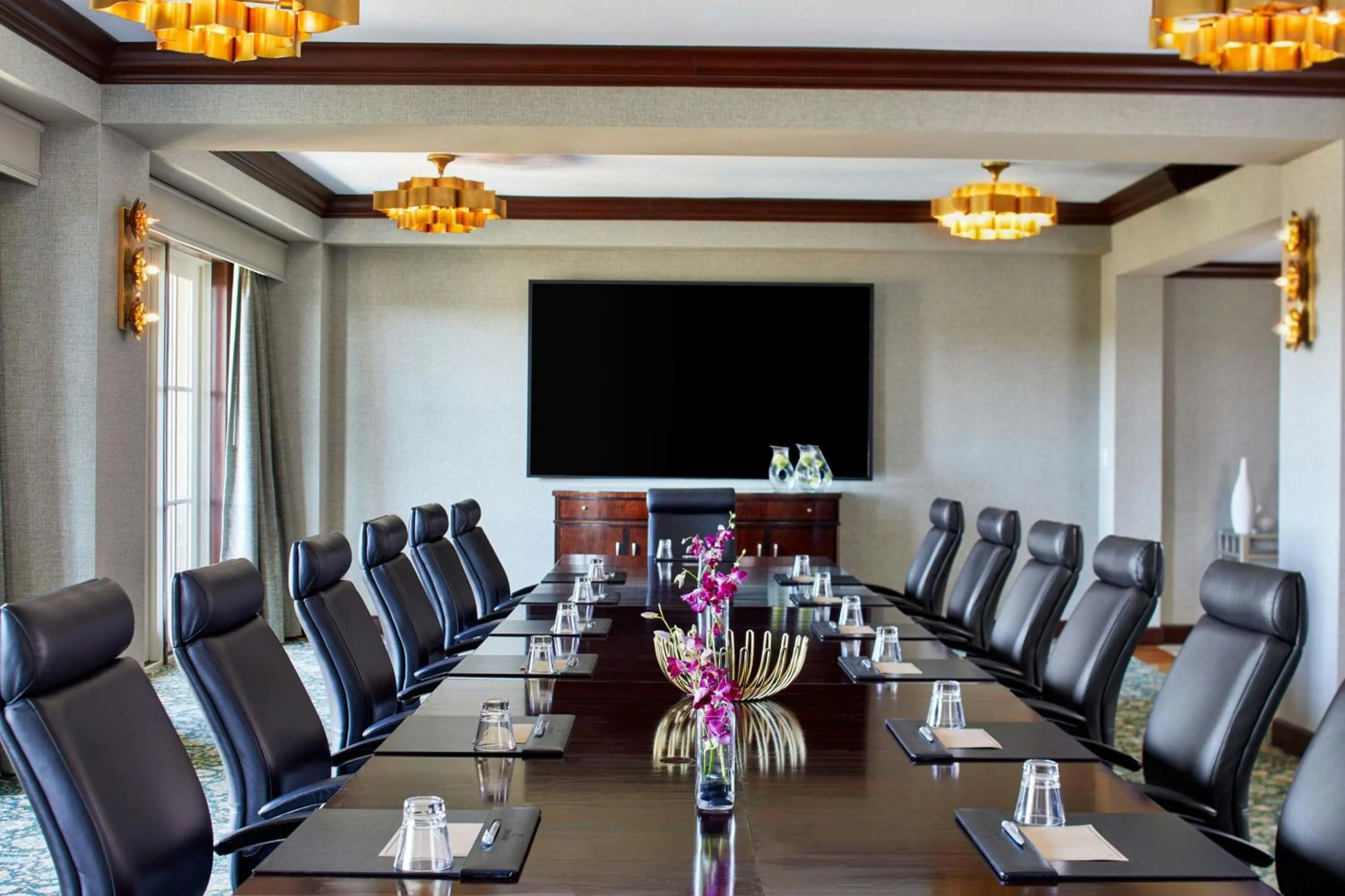 Meeting/conference room in Renaissance Birmingham Ross Bridge Golf Resort & Spa