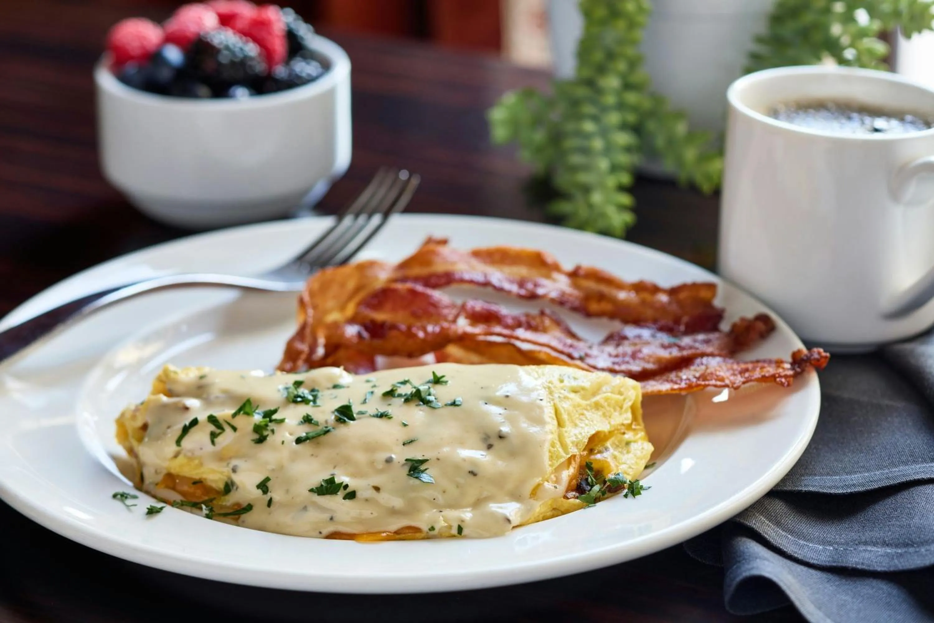 Restaurant/places to eat in Renaissance Birmingham Ross Bridge Golf Resort & Spa