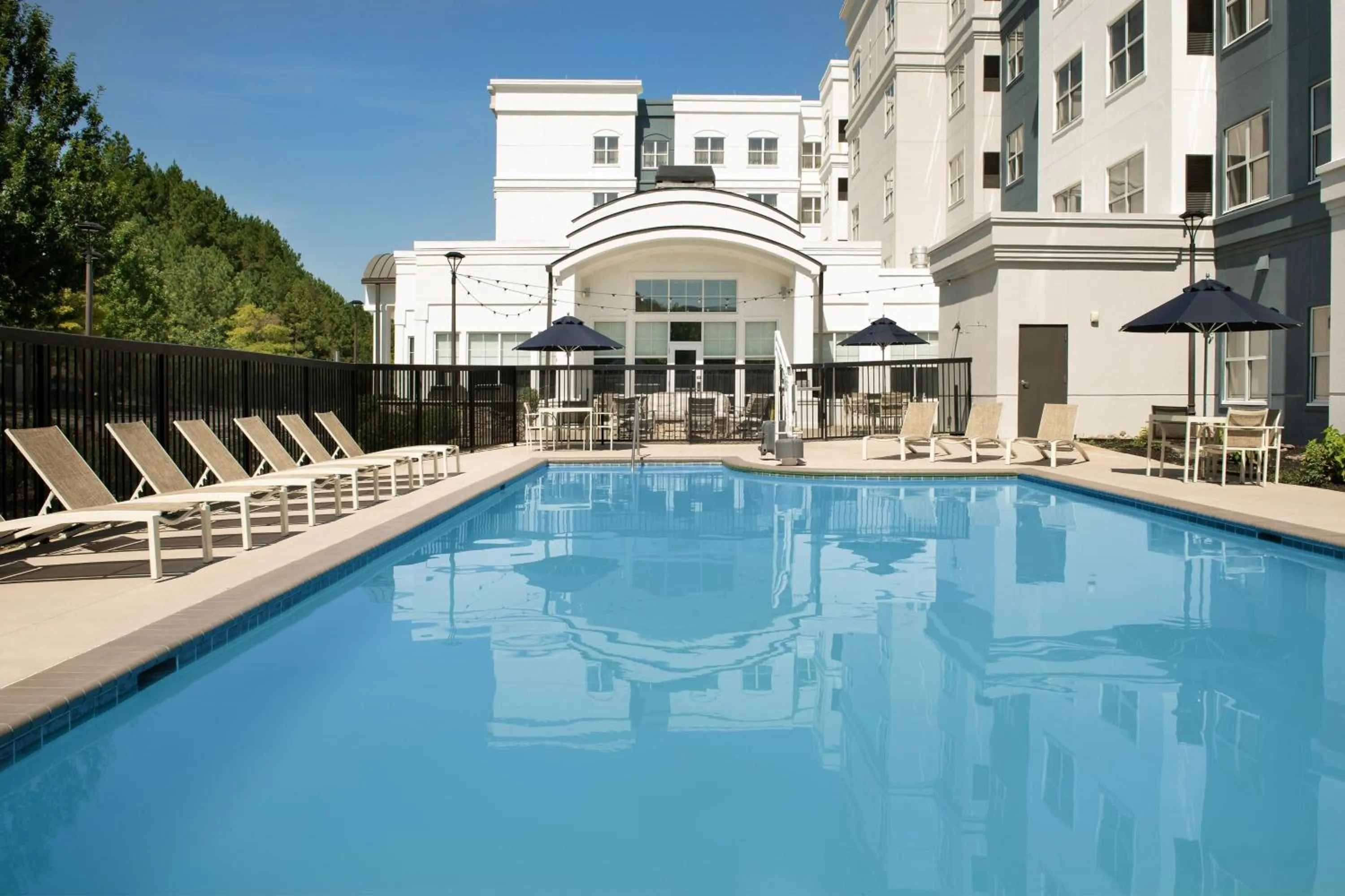 Swimming pool in Residence Inn Birmingham Hoover