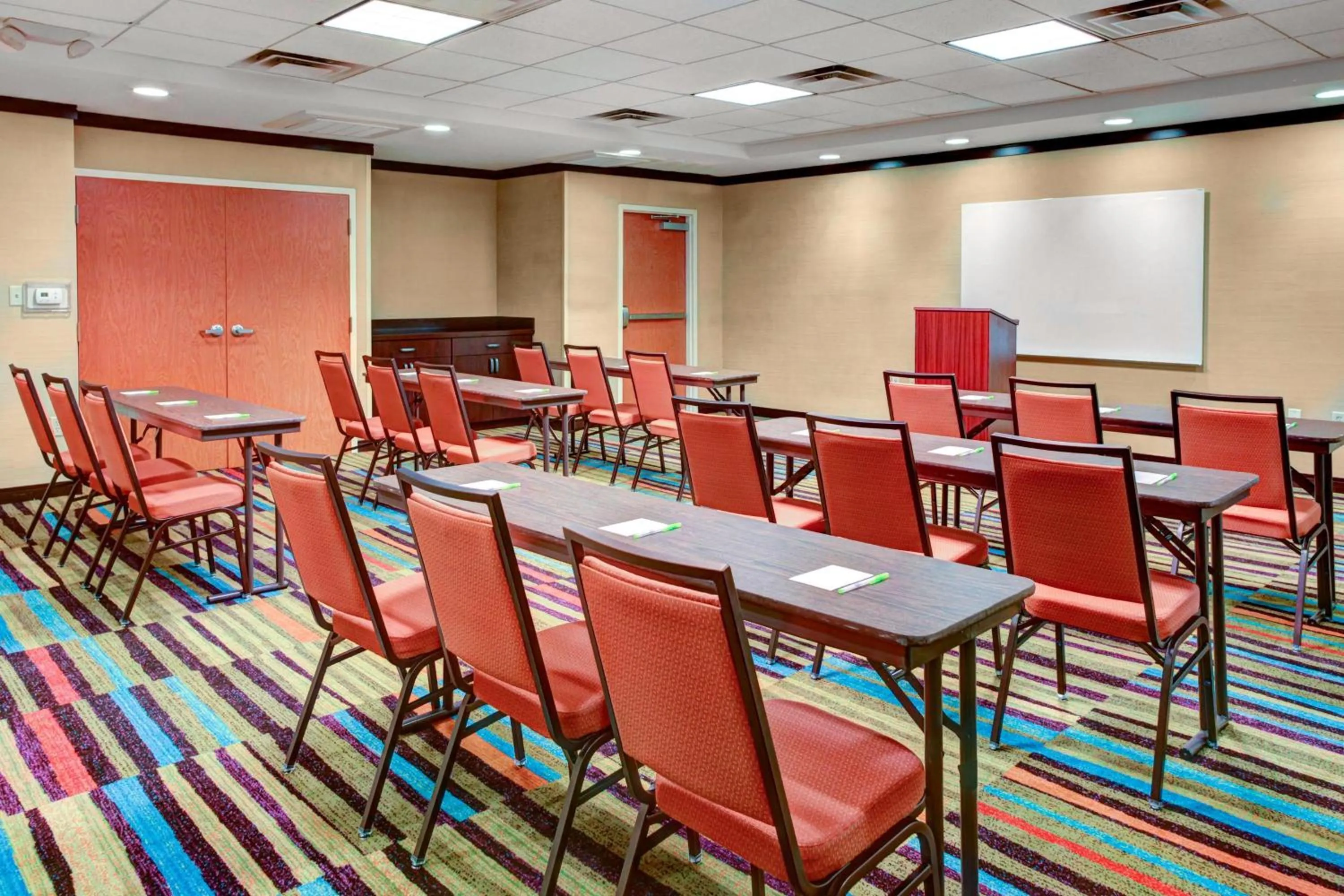 Meeting/conference room in Fairfield by Marriott Inn & Suites Anniston Oxford
