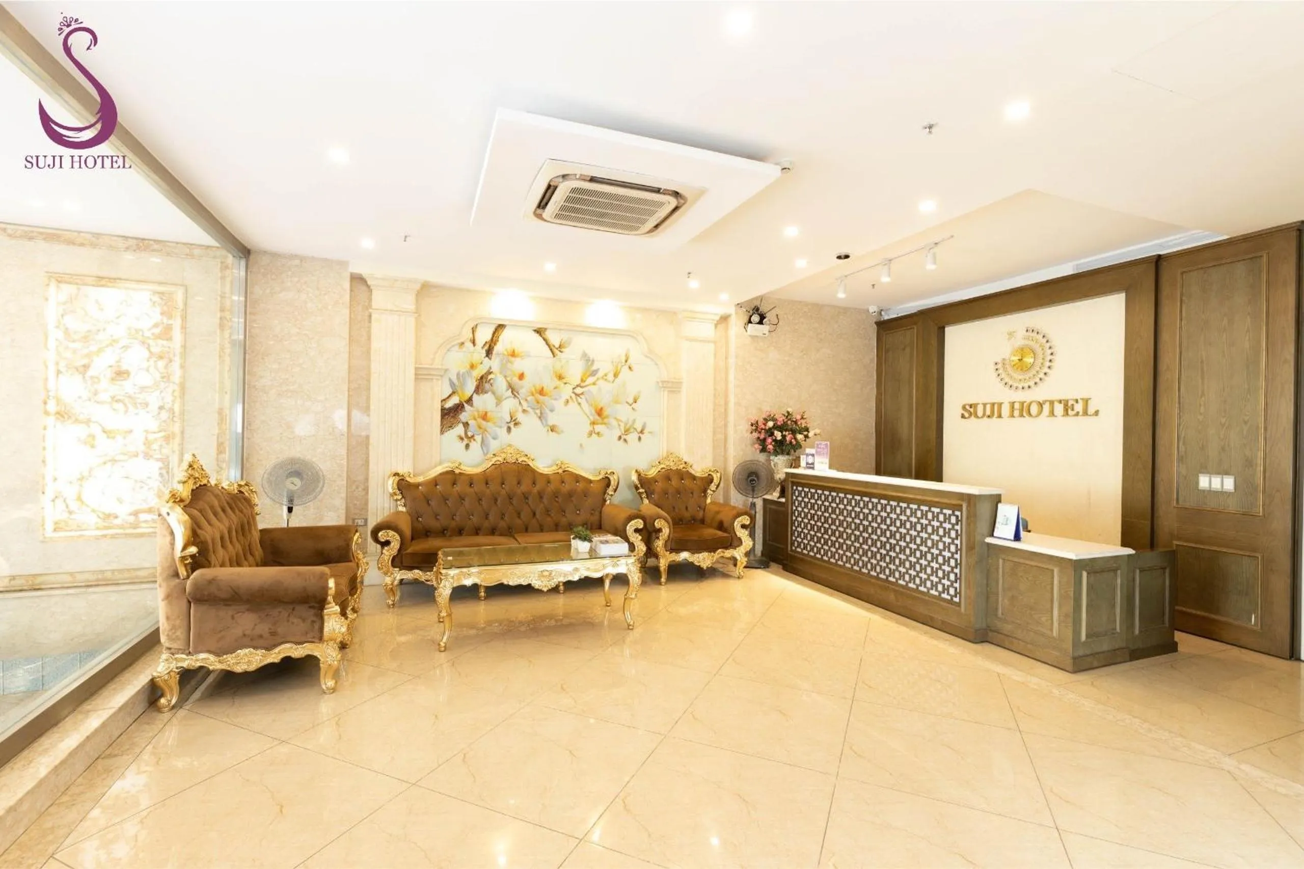 Lobby or reception in Suji My Dinh Hotel